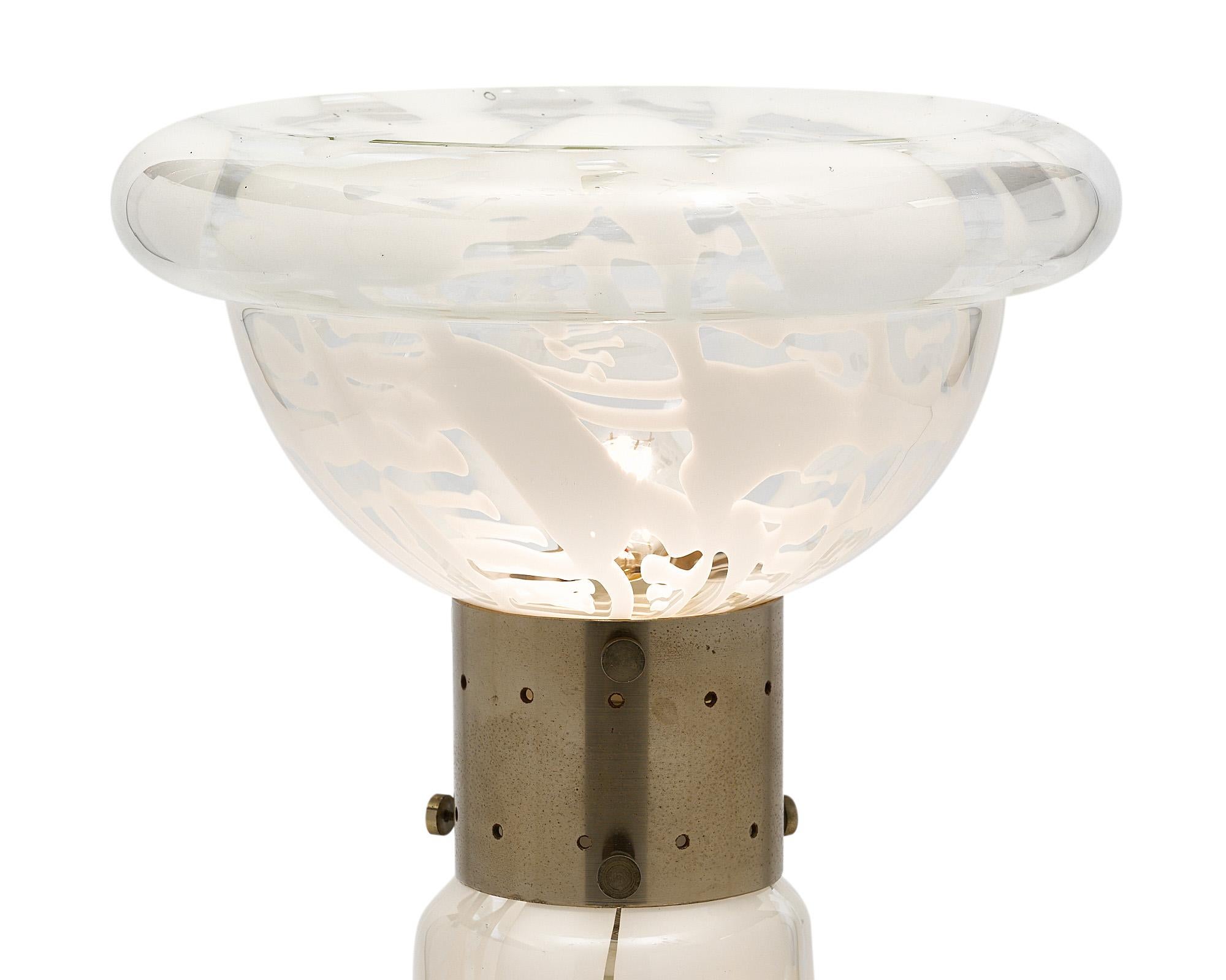 Mid-Century Modern Lampe vintage en verre de Murano par Carlo Nason en vente