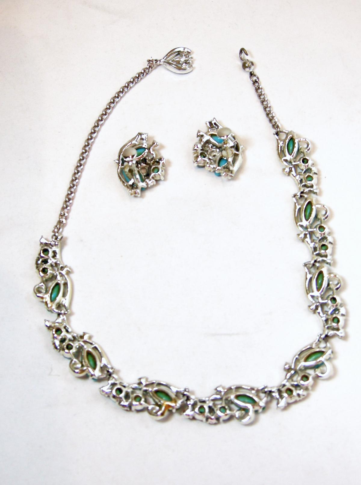 Vintage Murano Glass Necklace & Earrings For Sale 1