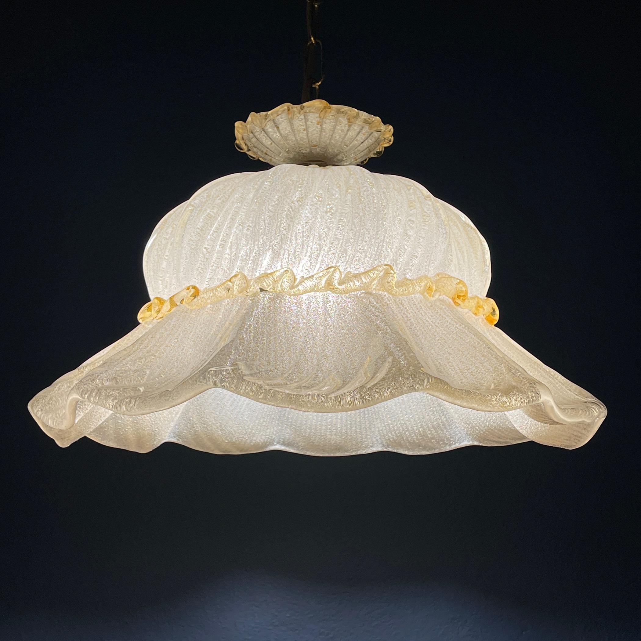 Vintage murano glass pendant lamp Bonnet Italy 1970s For Sale 6