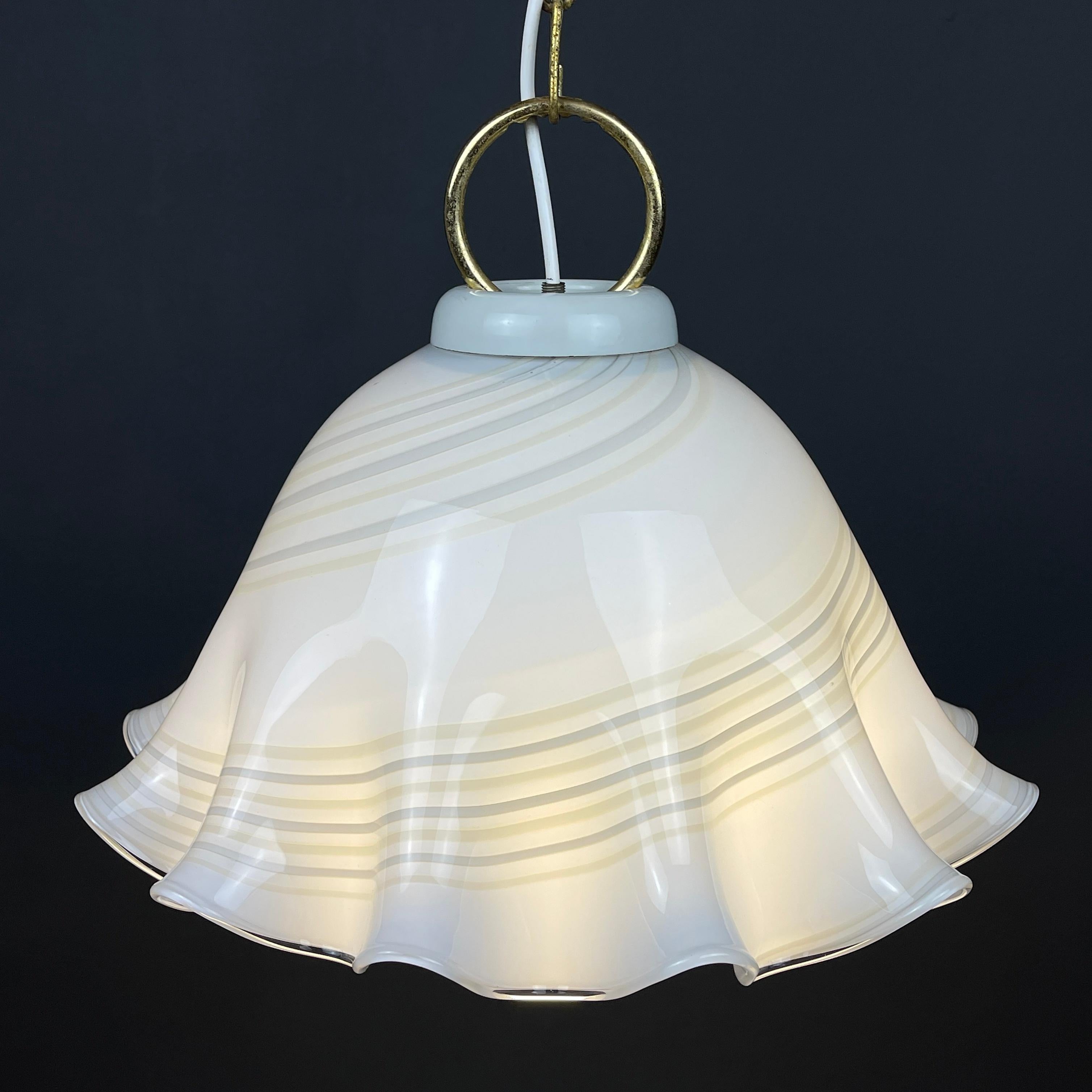 Mid-Century Modern Lampe à suspension vintage en verre de Murano Fazzoletto, Italie, 1970  en vente