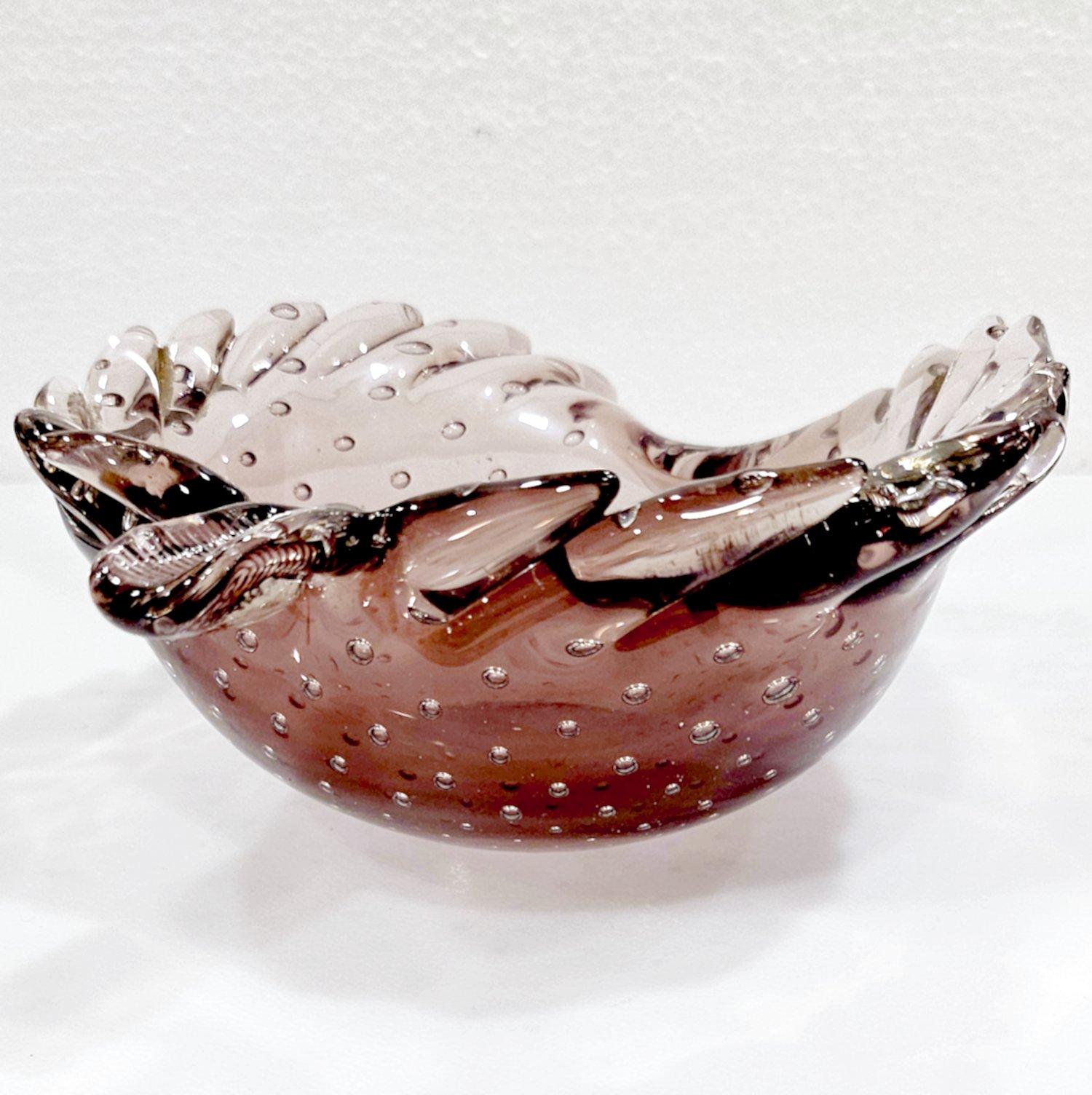 Vintage Murano Glass Sculptural Leaf Bowl, Bullicante (controlled bubble) Glass For Sale 5