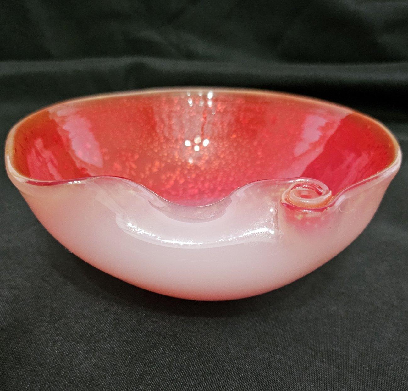 Italian Vintage Murano Glass Shell Motif Bowl w/Gold Fleck, Opaline Exterior. Seguso? For Sale