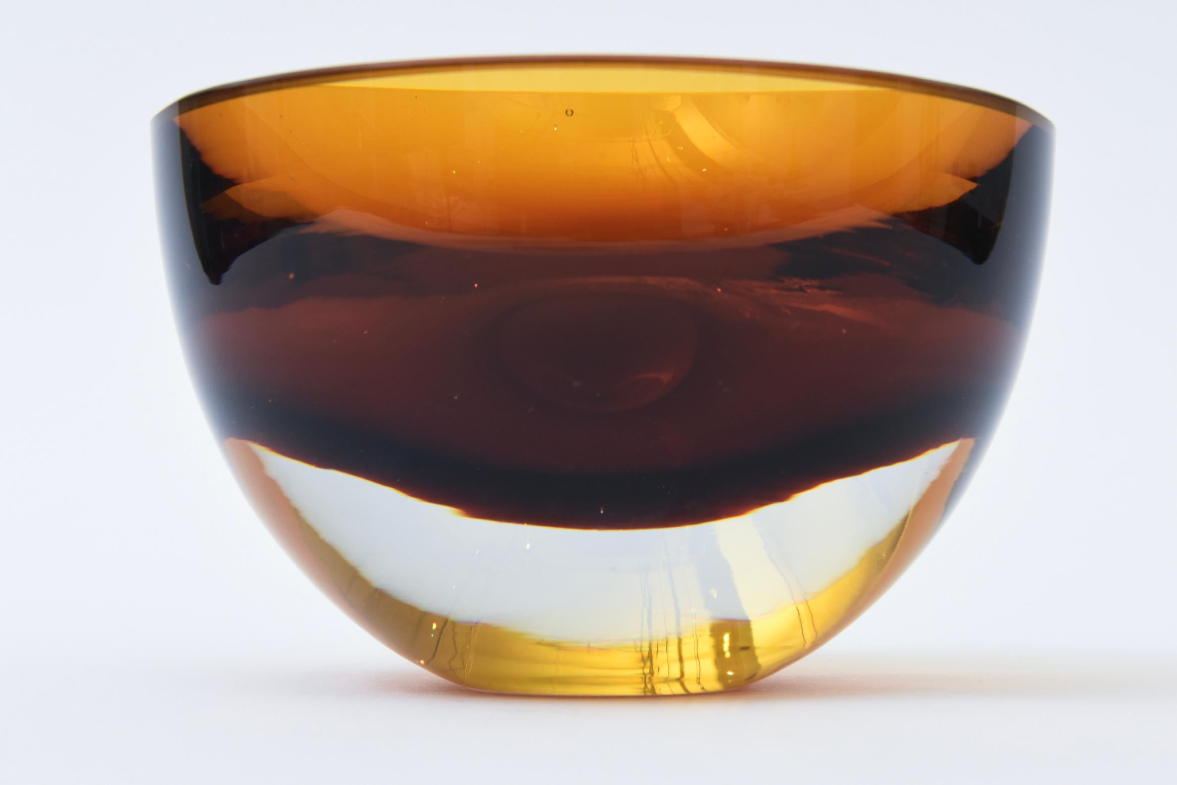 Vintage Murano Glass Sommerso Firmado Tazón Grueso Ámbar, Marrón, Transparente Vidrio soplado en venta