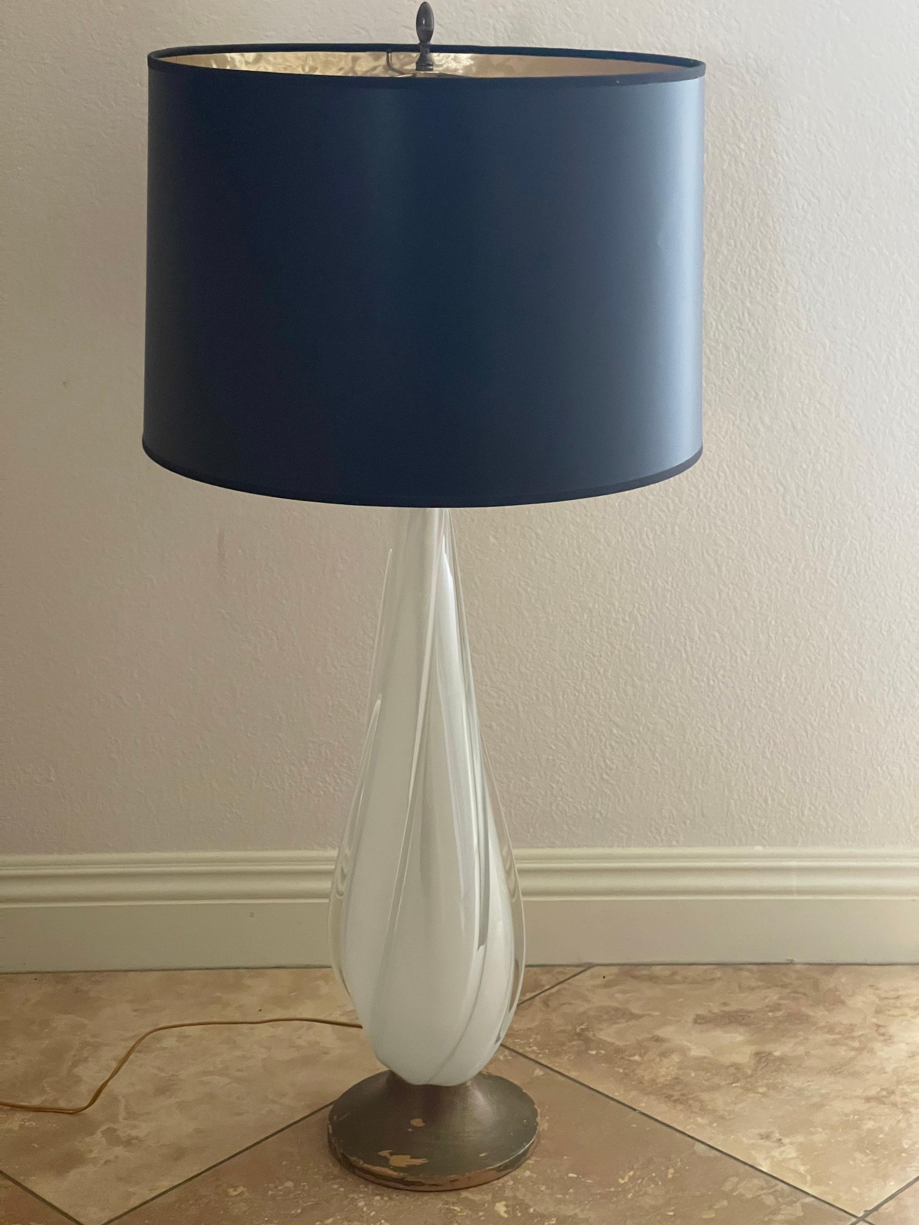 Vintage Murano Glass Sommerso Table Lamp  In Good Condition For Sale In San Diego, CA