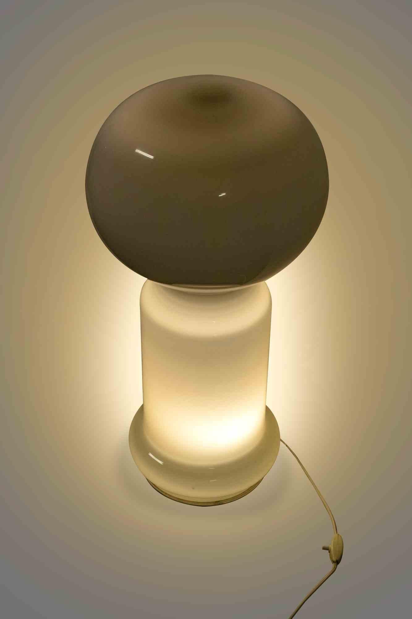 Vintage Murano glass table lamp is an original design lamp realized in the half of 1960s by Carlo Nason.

A beautiful vintage lamp entirely in Murano glass.

Very Good condition.

Carlo Nason (1935 Murano), is a famous Italian glass artist,
