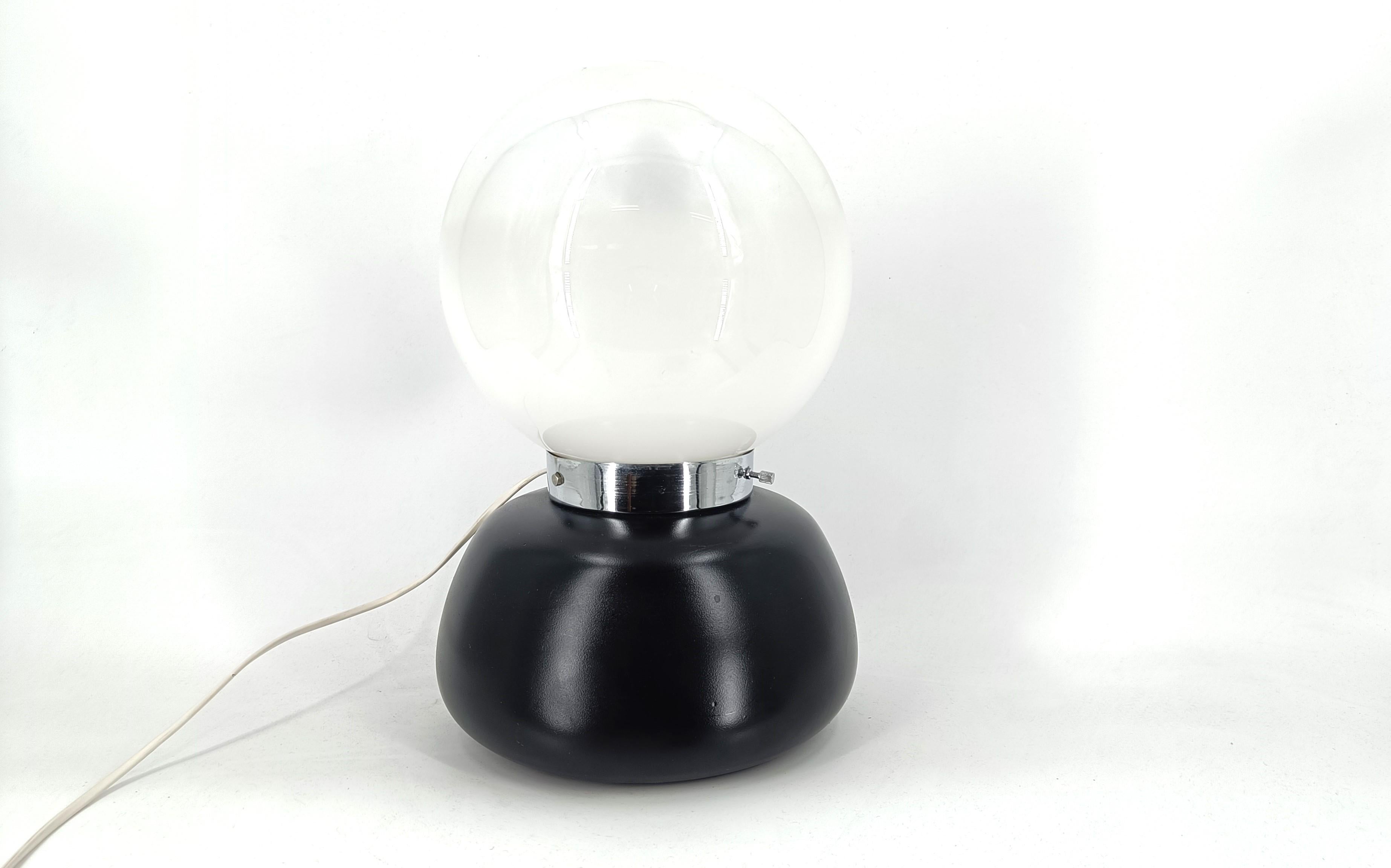 Ère spatiale Lampe de table vintage en verre Murano par Mazzega Murano, 1960s en vente
