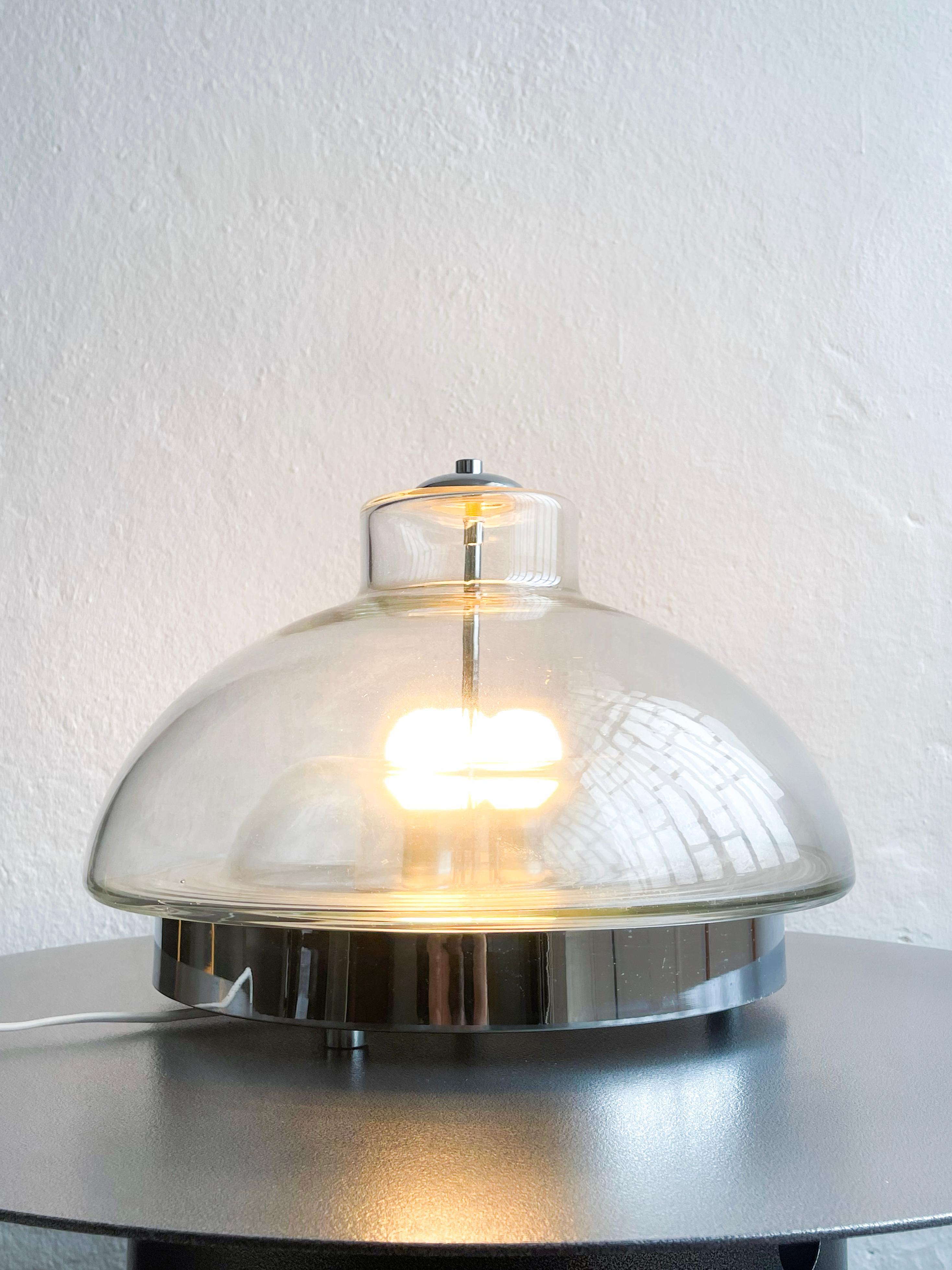 Decorative Living Room Lamp in Metal and Glass, Space Age, Italian Collectible For Sale 5