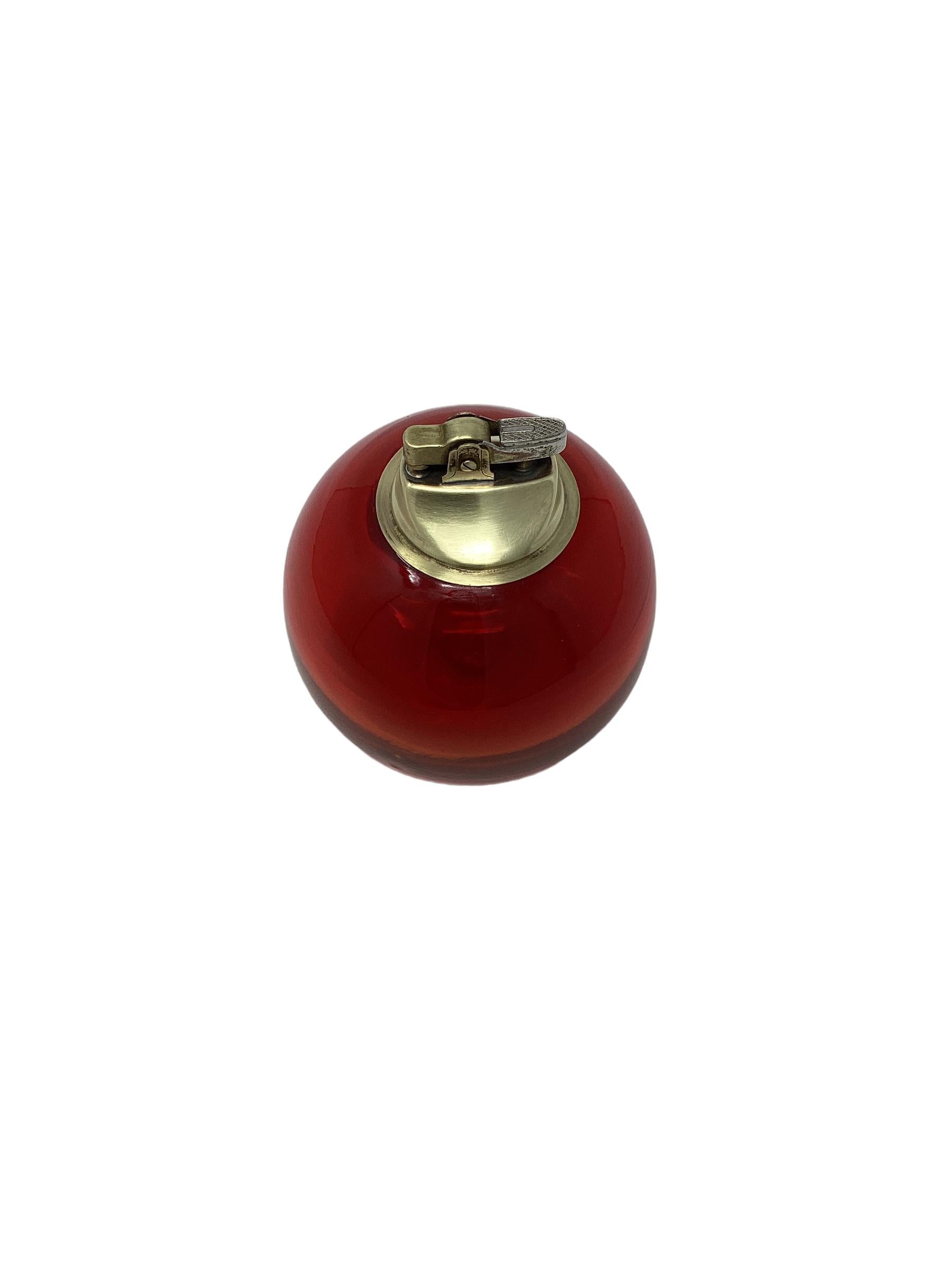 Italian Vintage Murano Glass Table Lighter
