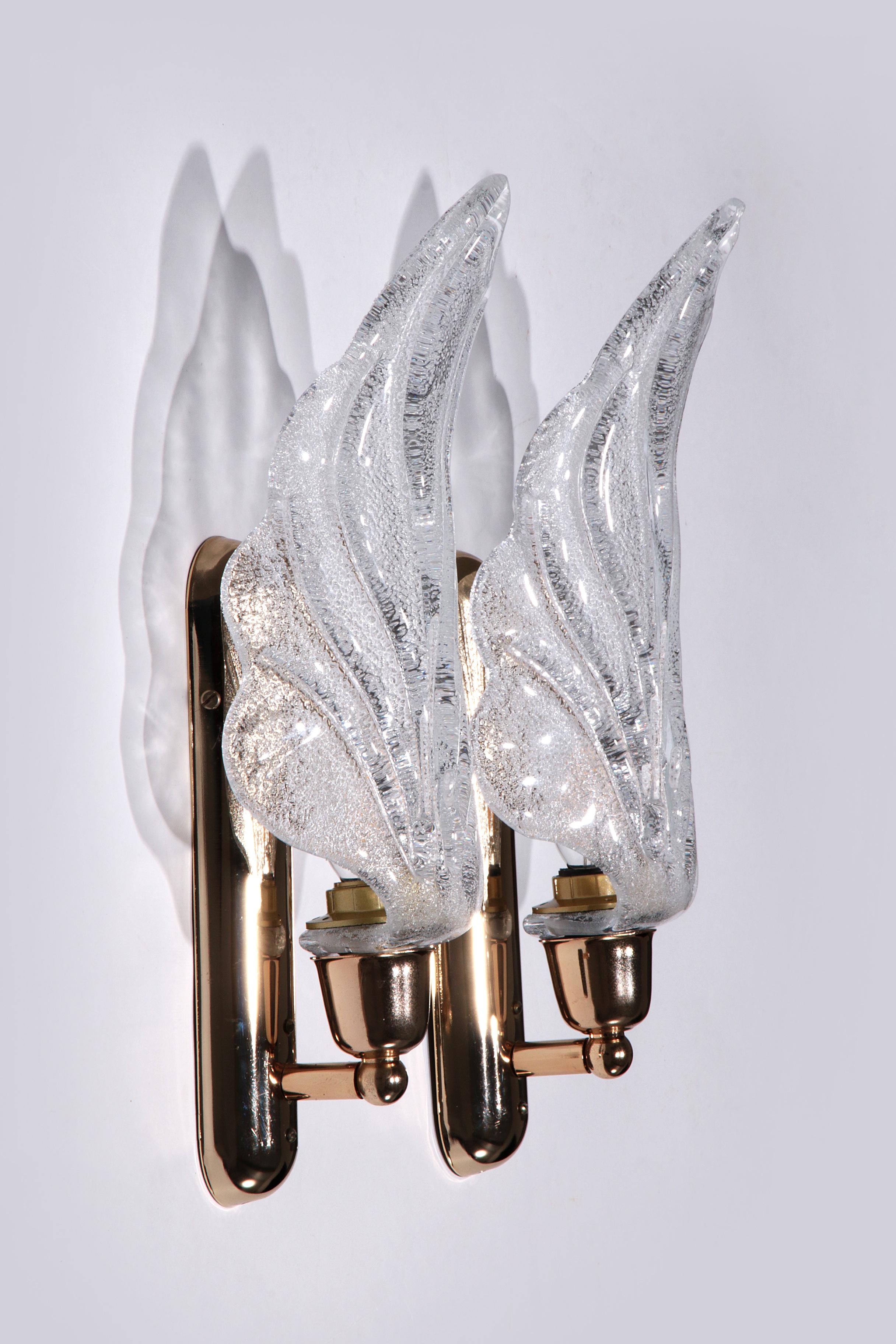 Late 20th Century Vintage Murano glass wall lamp leaf shape set of 2 - Italy 1970 For Sale