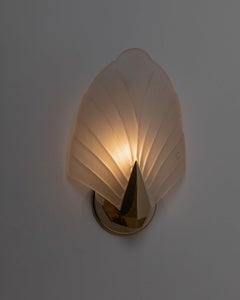 Vintage Murano Glass Wall Lamp Shell Golden Metal Design Italy, 1970s