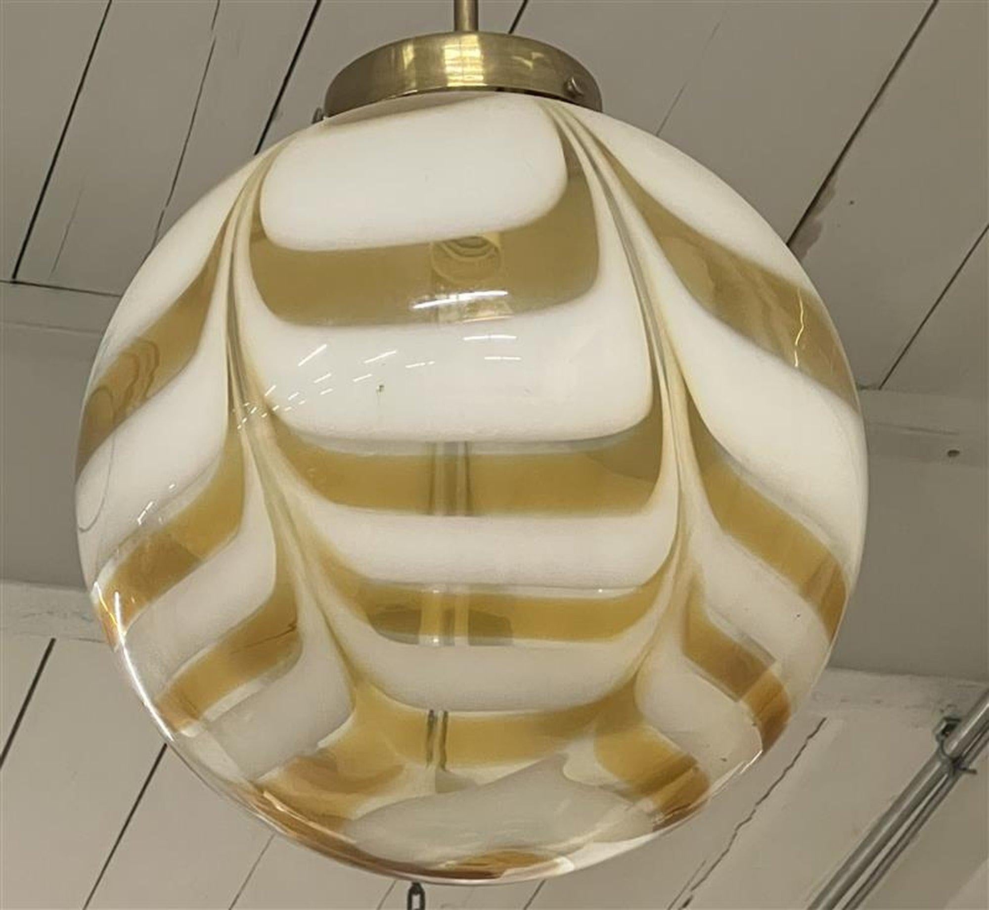 Globo di Murano vintage con struttura in ottone 