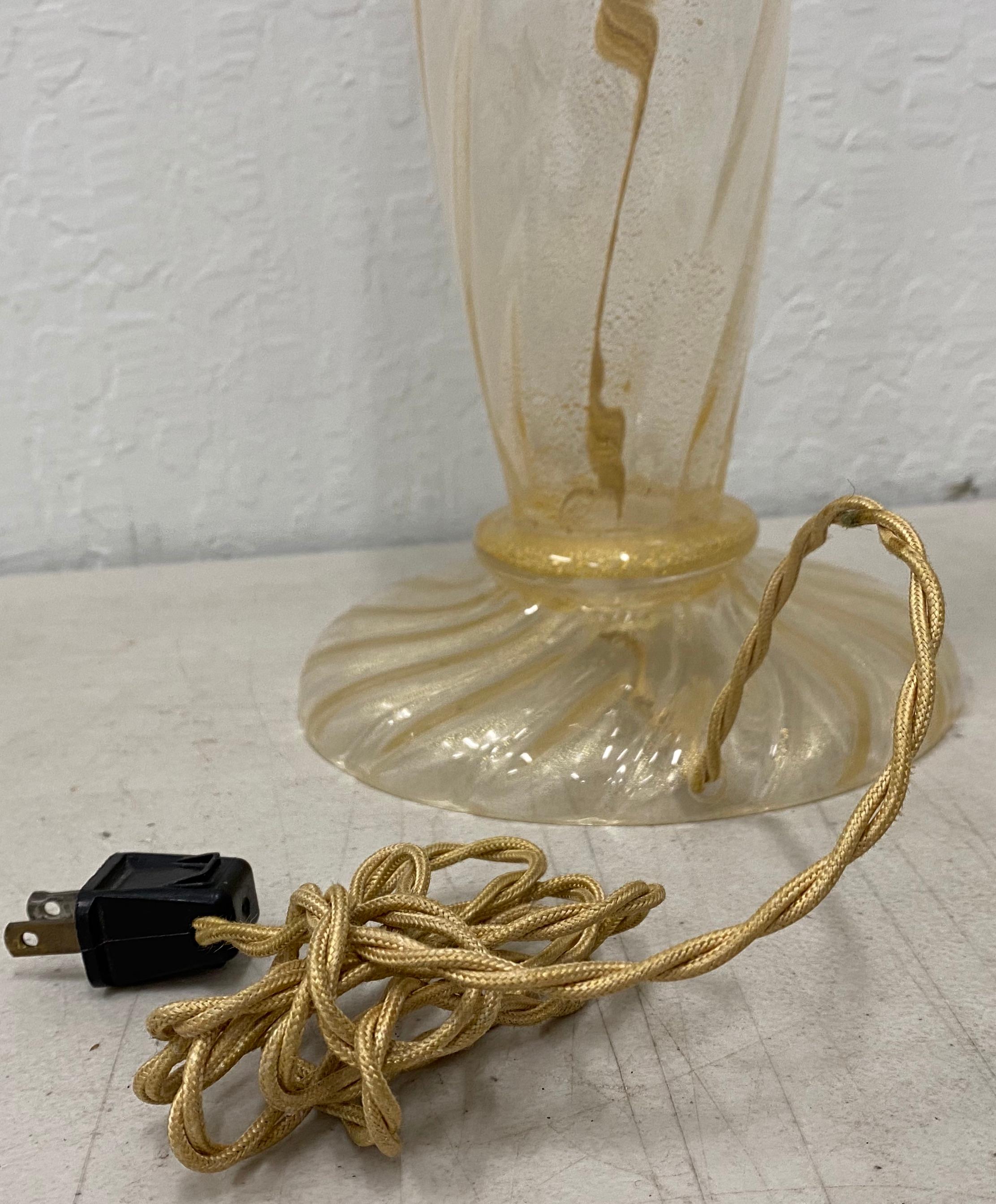 Hand-Crafted Vintage Murano Gold Fleck Hand Blown Glass Table Lamp, circa 1930 For Sale