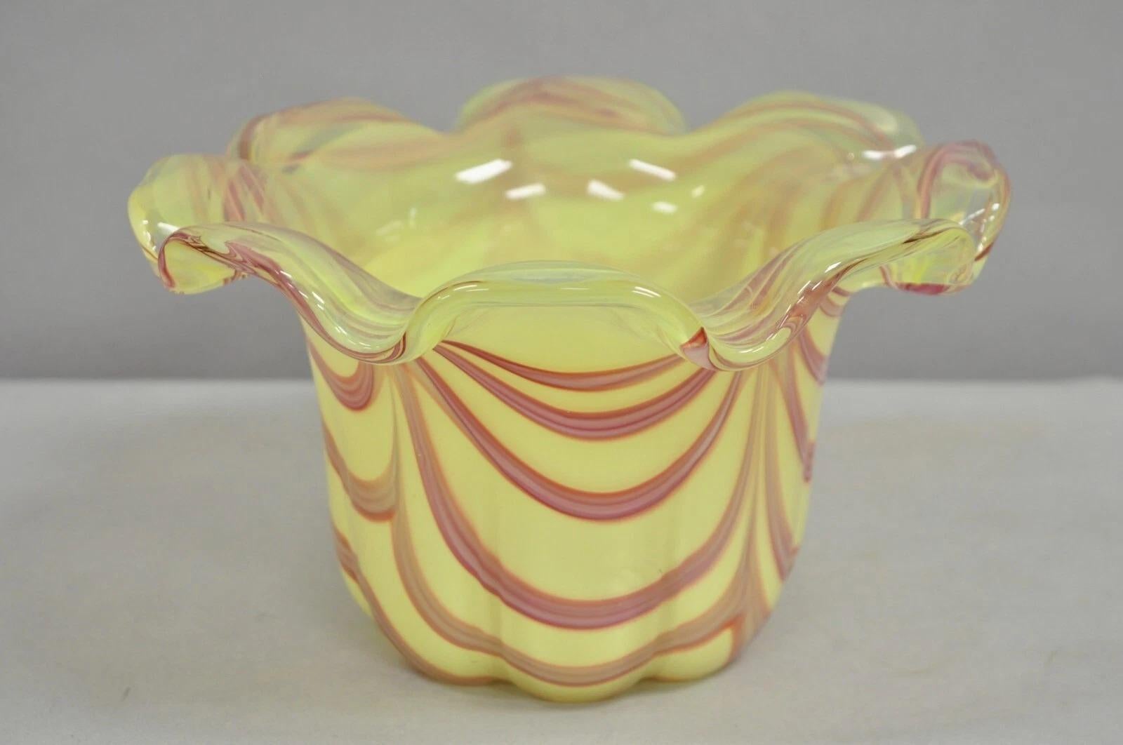 Vintage Murano Italy Hand Blown Glass Yellow Swirl Handkerchief Vase Bowl For Sale 4