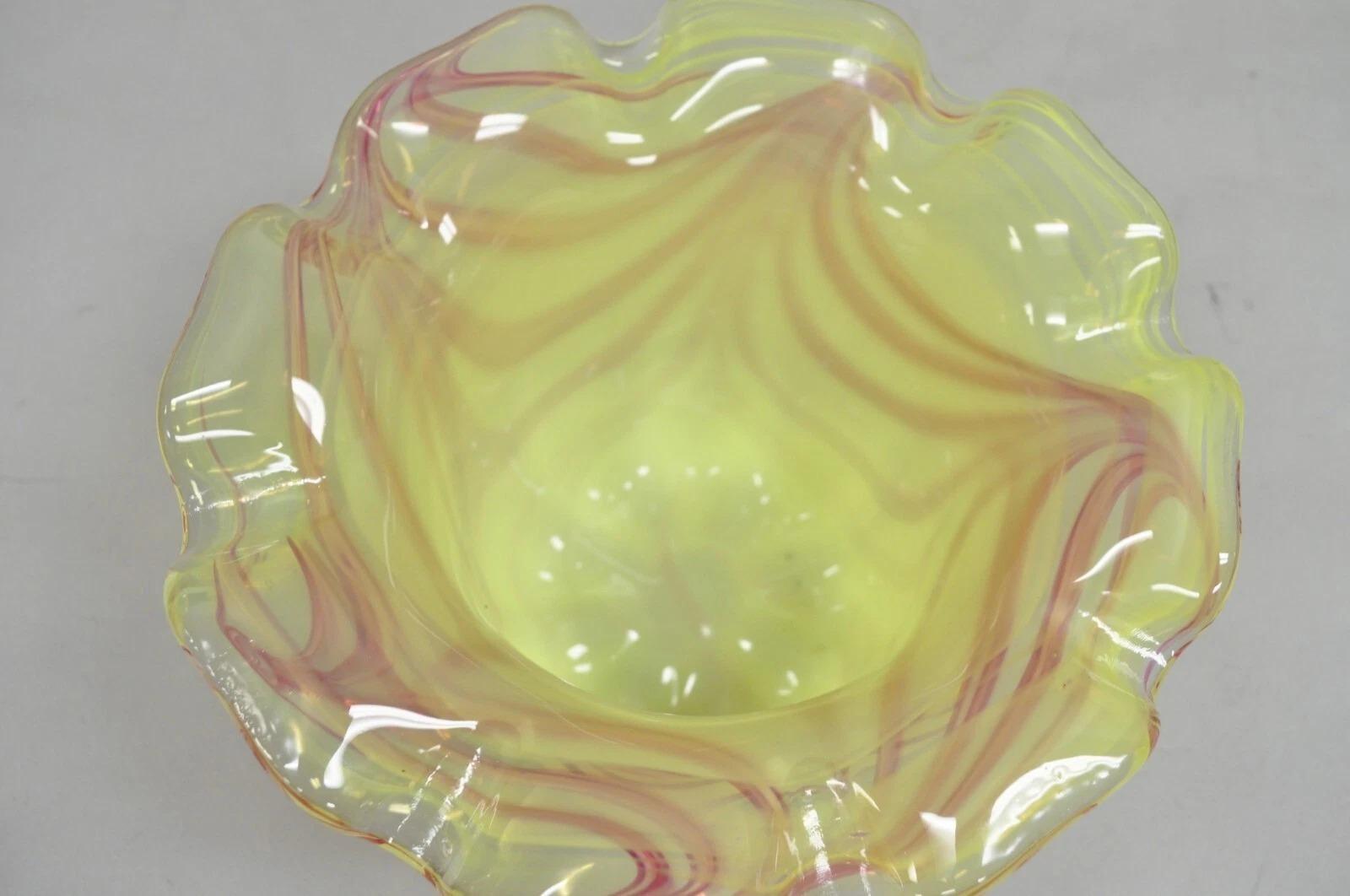 20th Century Vintage Murano Italy Hand Blown Glass Yellow Swirl Handkerchief Vase Bowl For Sale