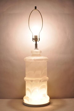Vintage Murano Mazzega Stil Weiß mattiert Swirl Glas große Tischlampe