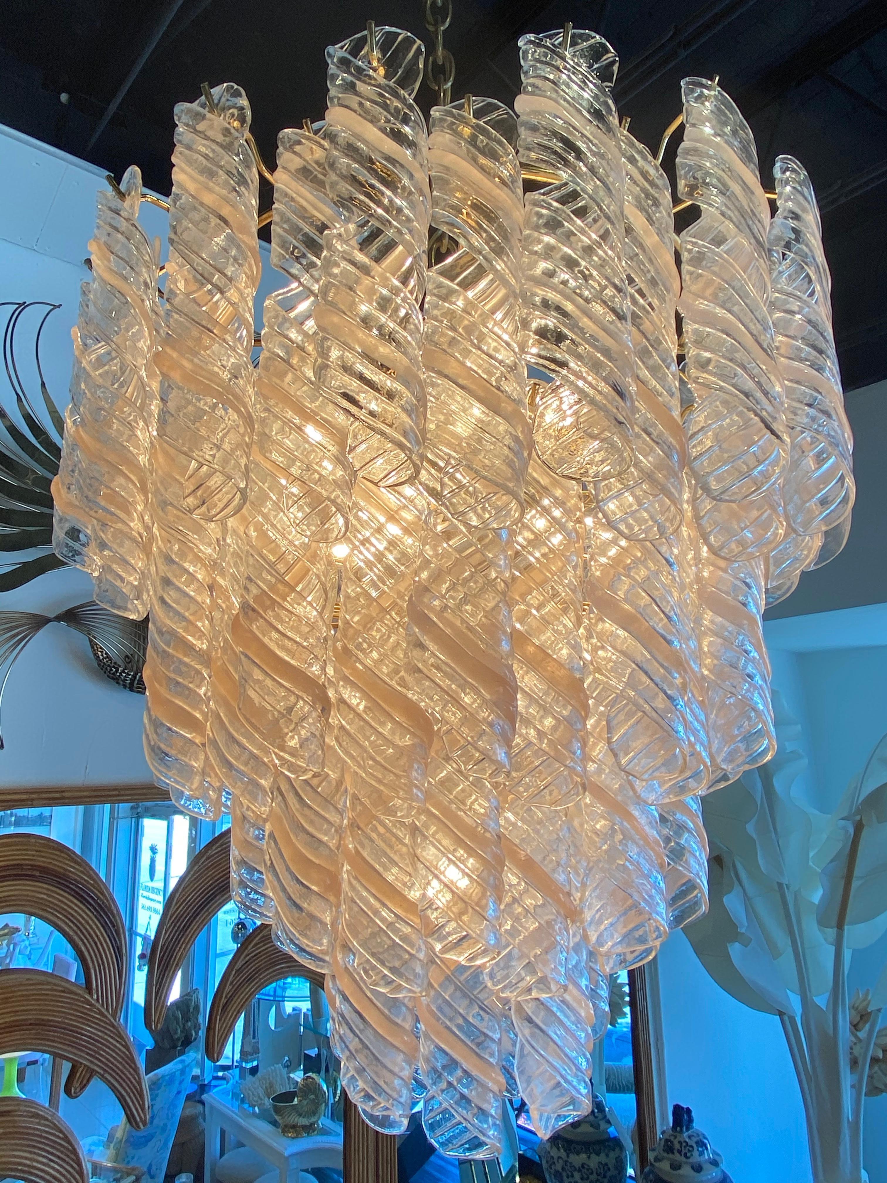 Vintage Murano Mazzega Torciglione Glass Pink Spiral 4-Tier Chandelier 13 Lights 5