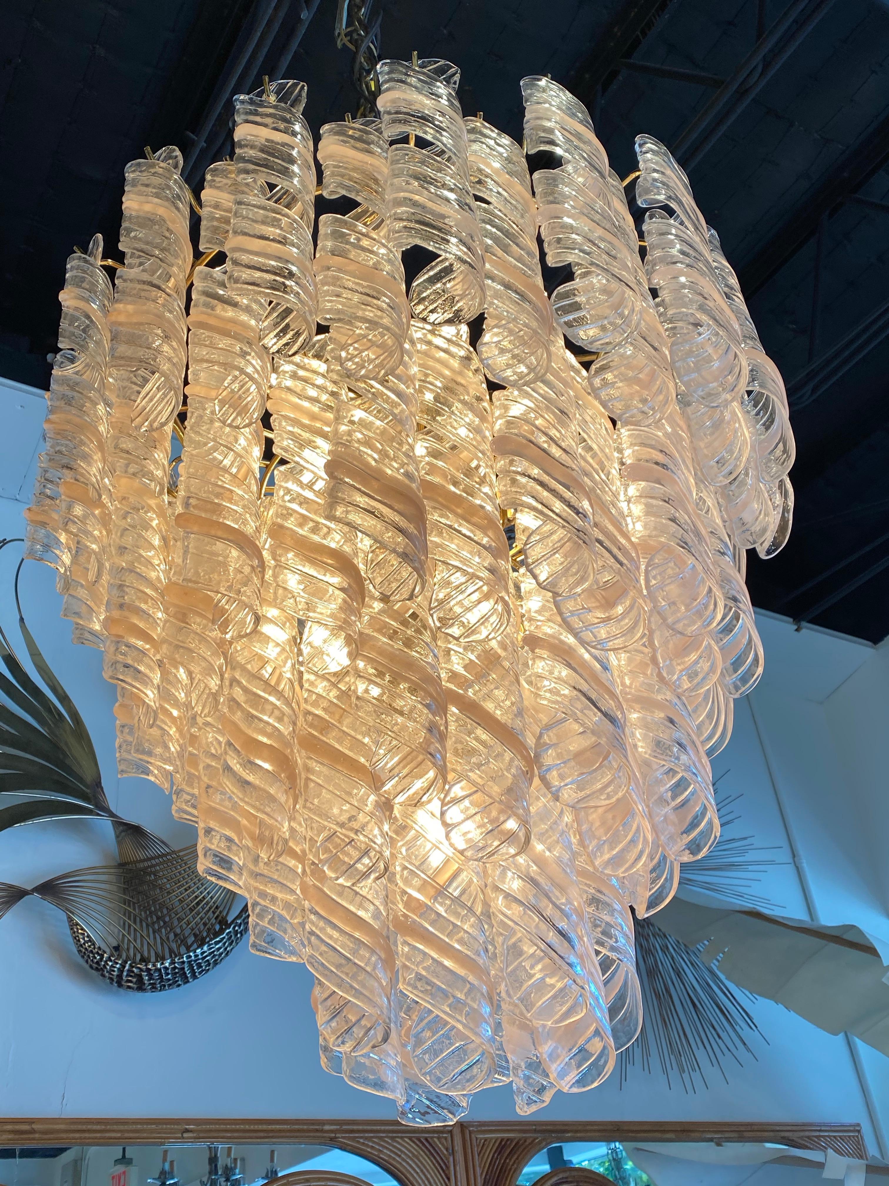 Vintage Murano Mazzega Torciglione Glass Pink Spiral 4-Tier Chandelier 13 Lights 9