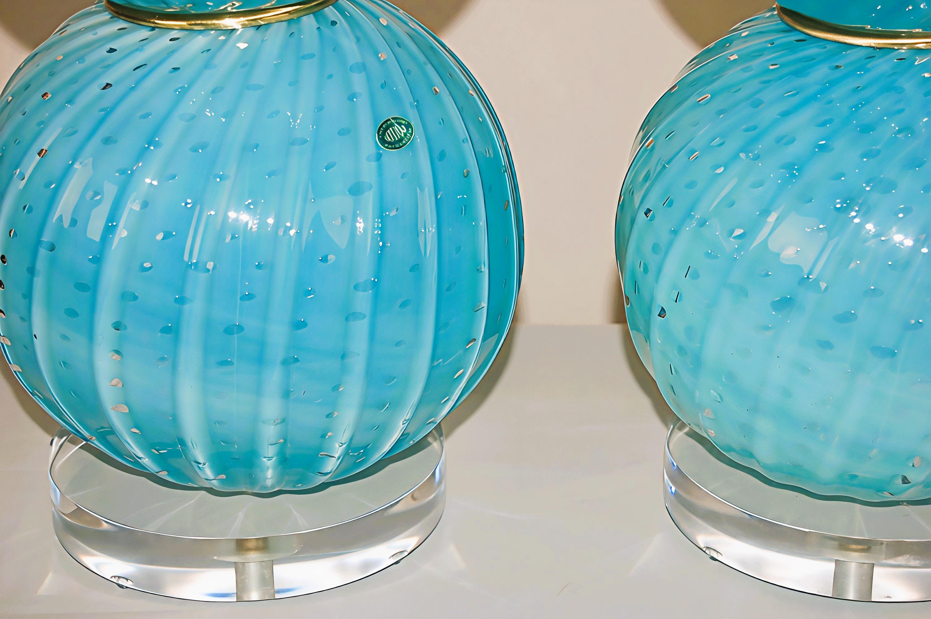 Lámparas de mesa vintage de bolas de cristal opalino de Murano Azul Italiano en venta