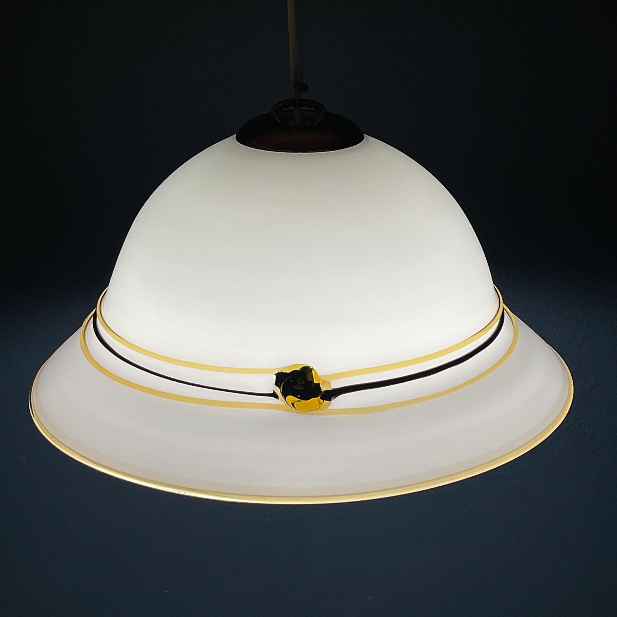 Mid-Century moderno Lampada a sospensione vintage di Murano Italia anni '70 in vendita
