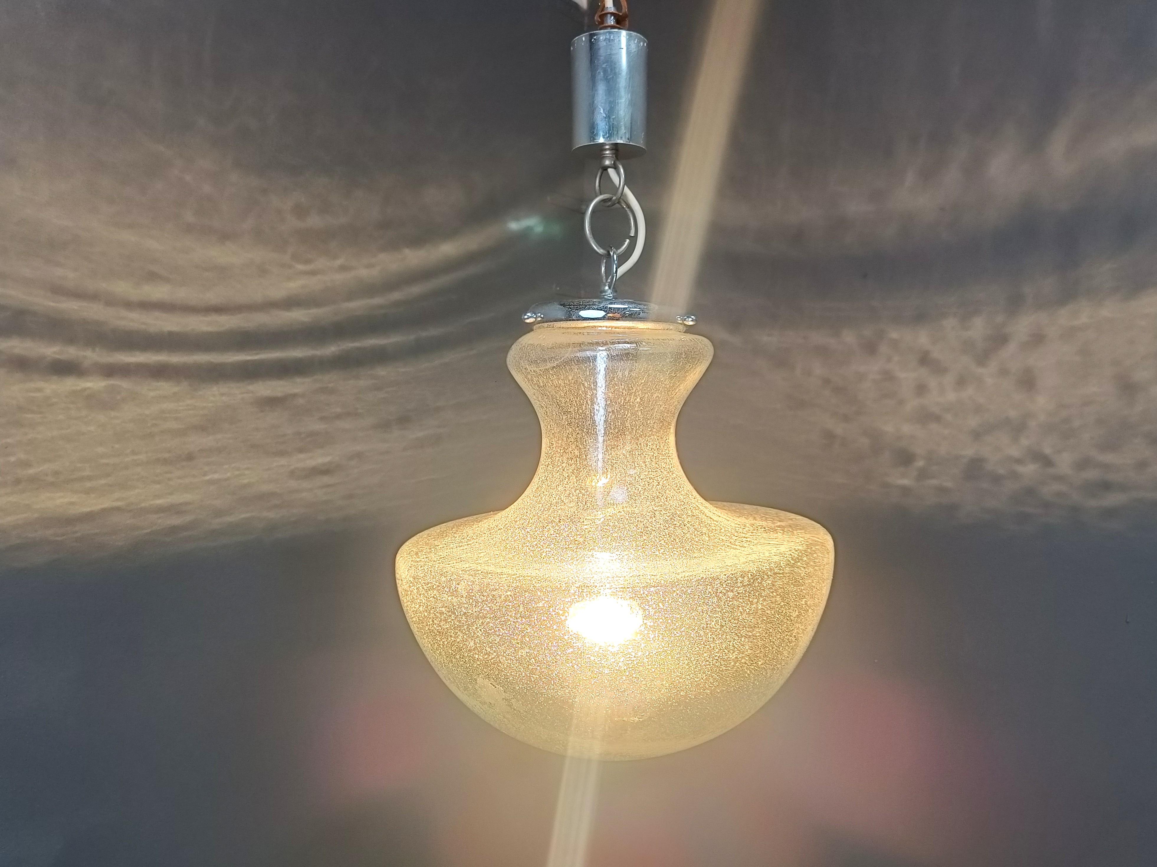VIntage murano pendelleuchte von Mazzega, 1960er Jahre im Zustand „Gut“ im Angebot in Leuven, Vlaams Gewest