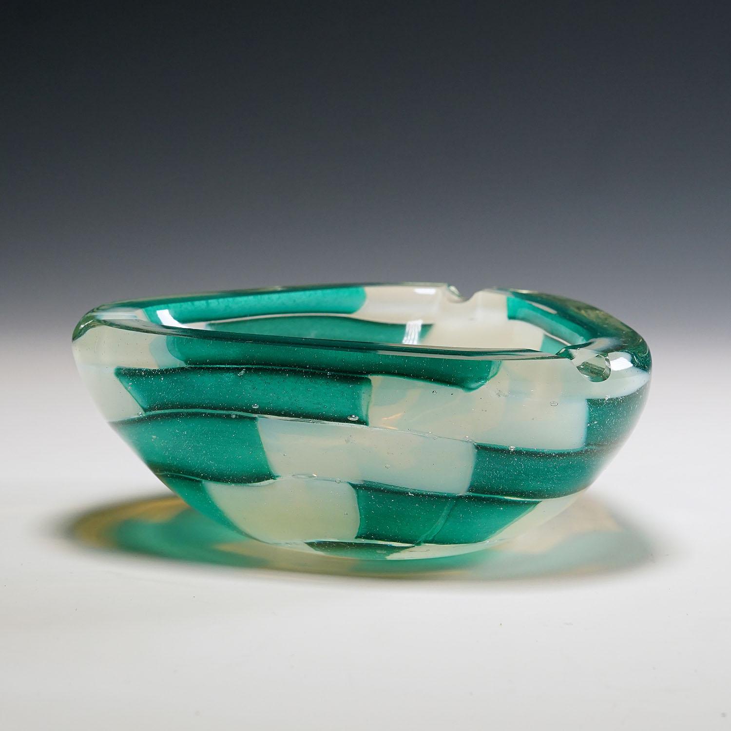 Italian Vintage Murano Pezzato Art Glass Ashtray by Barovier & Toso 1950s For Sale