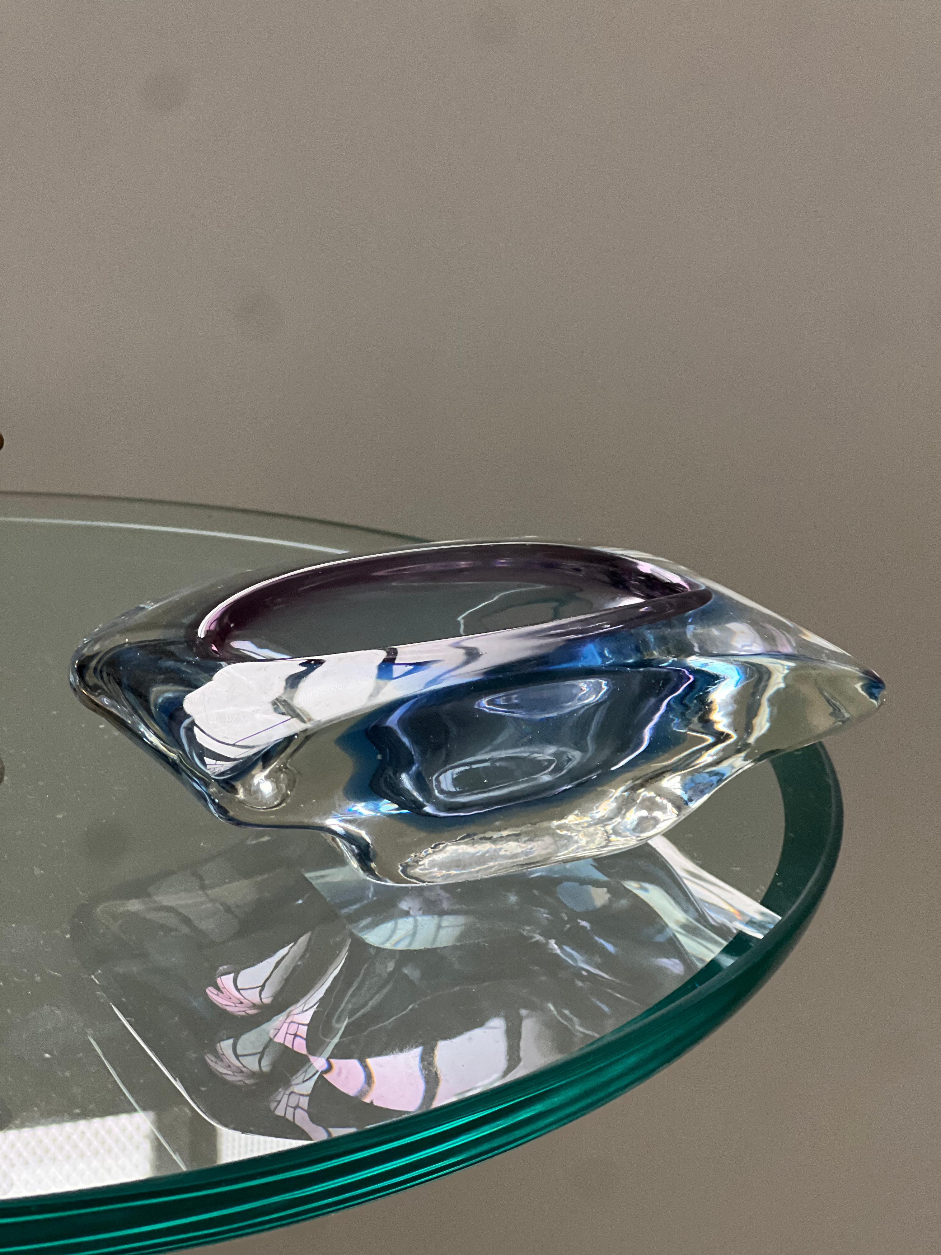 Vaso tascabile di Murano d'epoca in viola e blu, raro vaso decorativo degli anni '60 in vendita 7