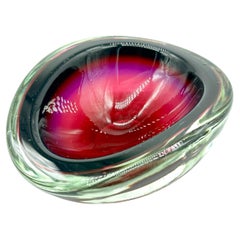 Murano vintage  "Sommerso" Vetro, Tavolino d'accento, Libreria, casa Stayling