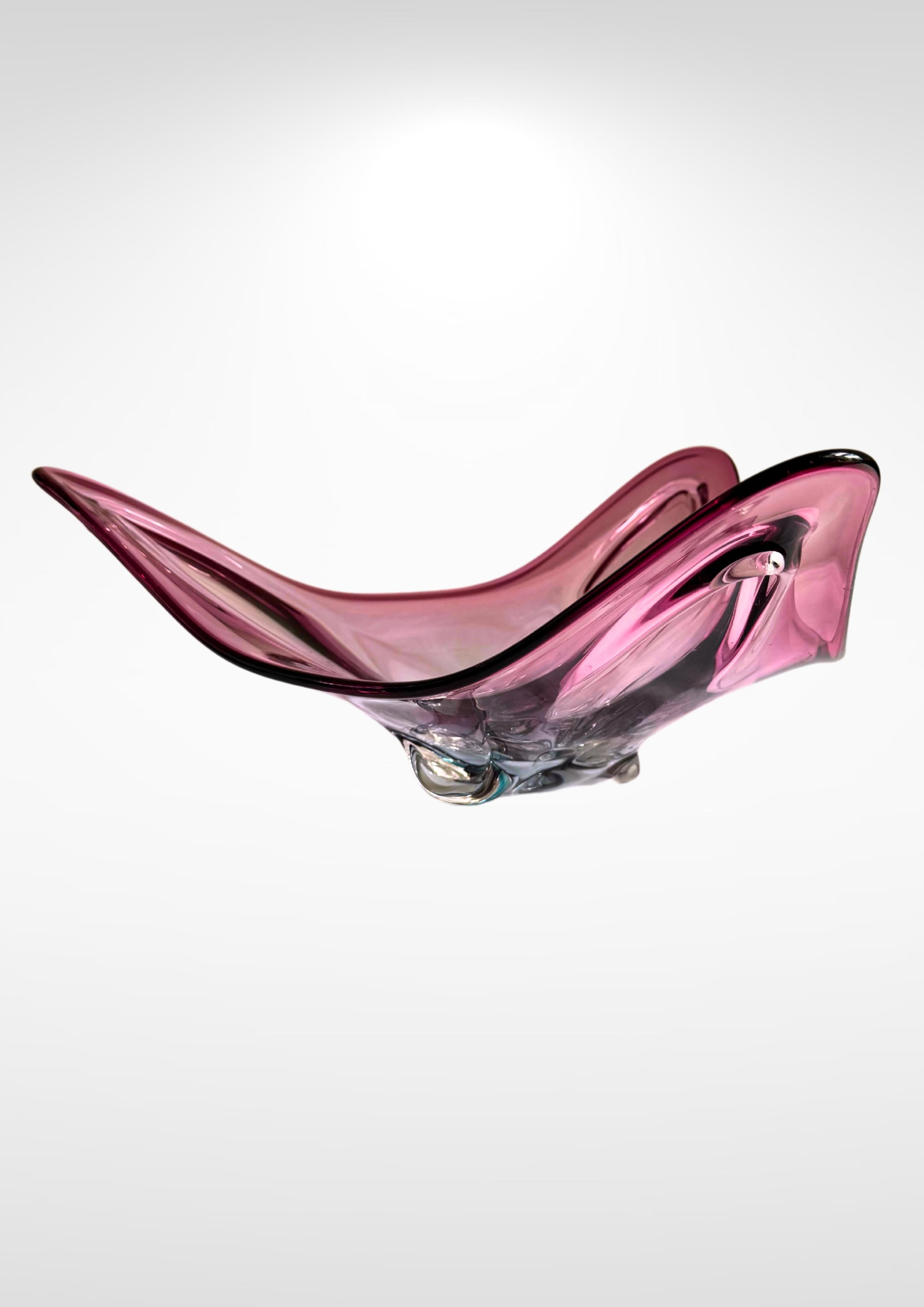 Ciotola grande da centrotavola blu e rosa in vetro di Murano Sommerso d'epoca in vendita 2