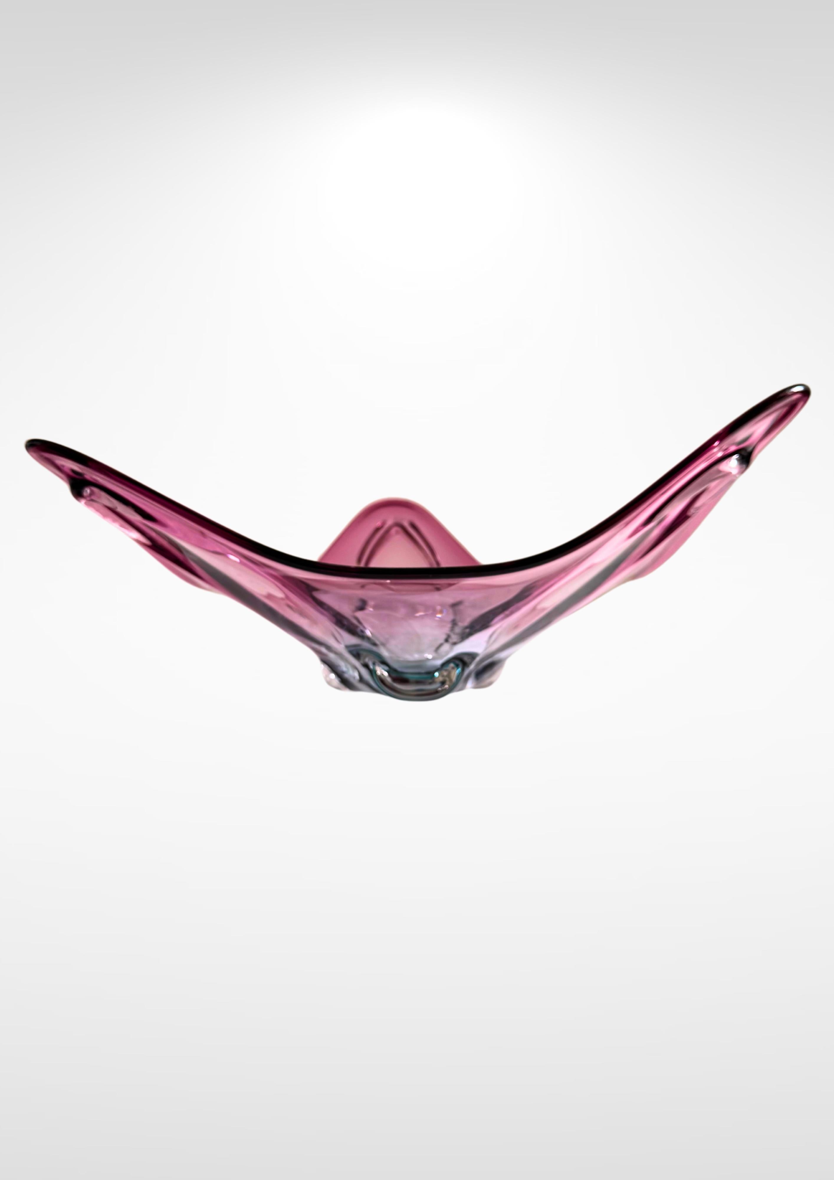 Altro Ciotola grande da centrotavola blu e rosa in vetro di Murano Sommerso d'epoca in vendita