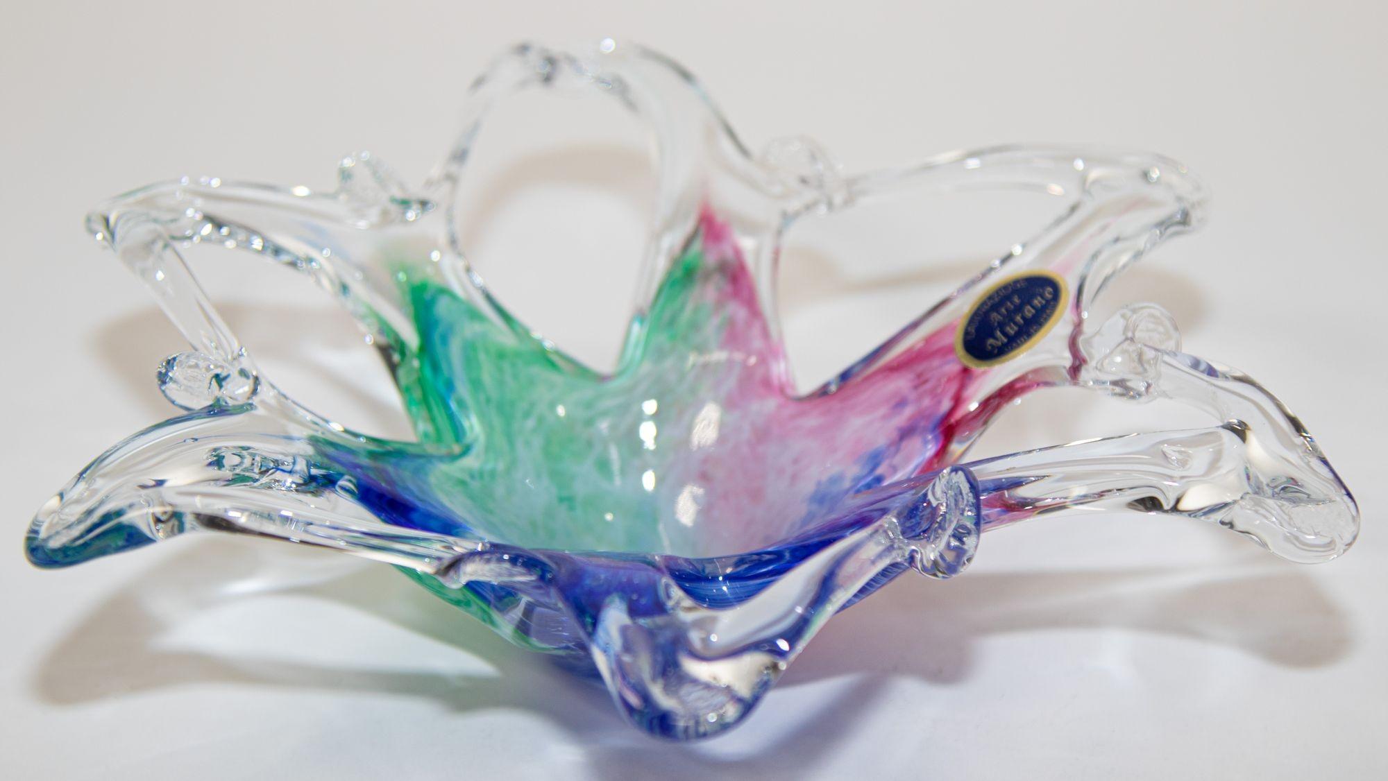 Hand-Crafted Vintage Murano Star Flower Shape Art Glass Dish, Italy For Sale