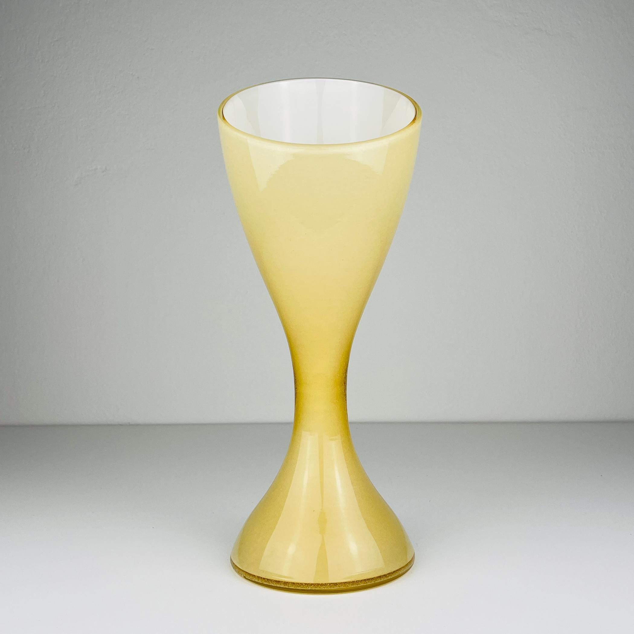 Vintage Murano table lamp by Vistosi, Italy 1980s For Sale 6