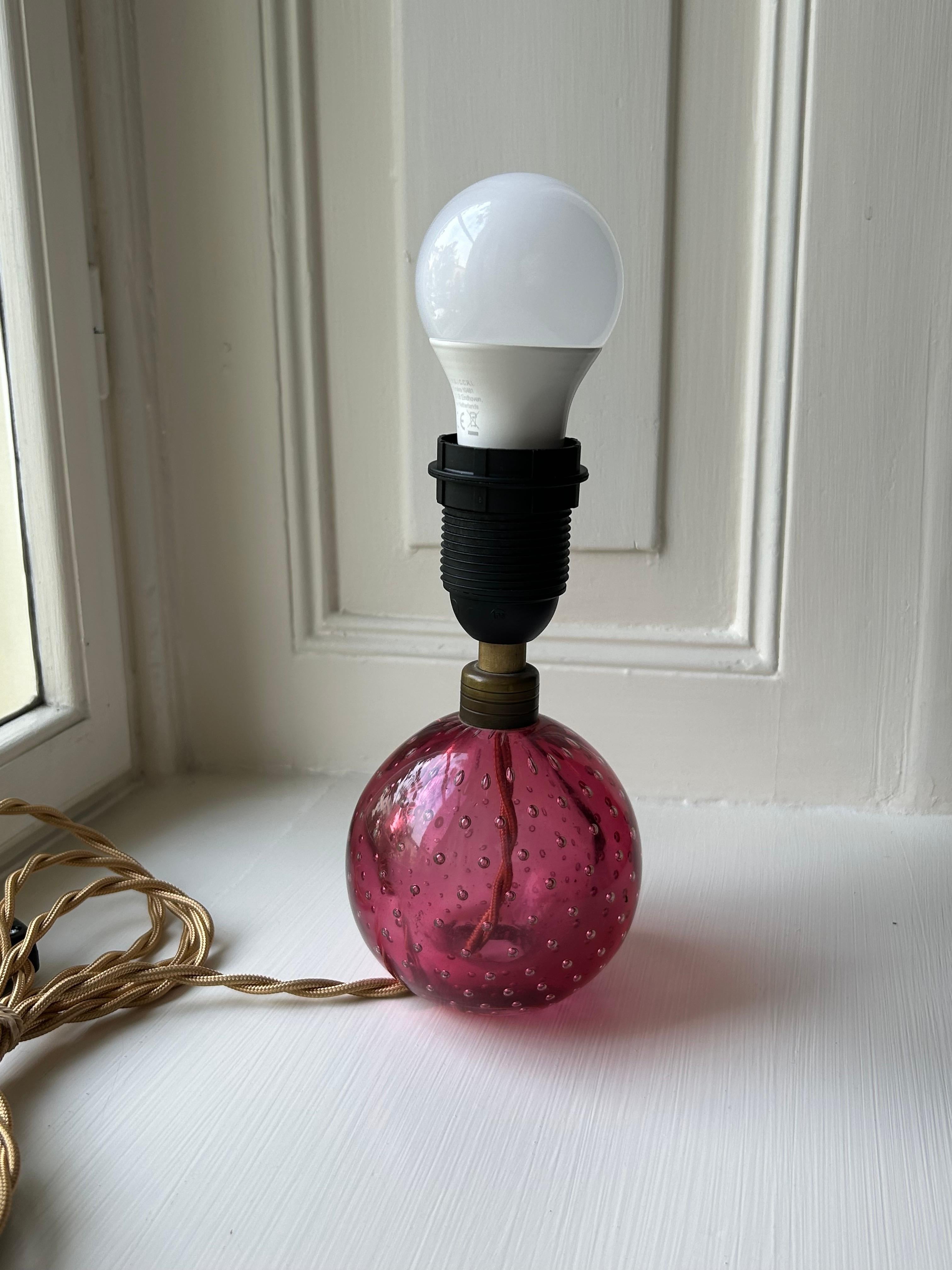 Vintage Murano Table Lamp in Pink with Customized Floral Shade, Italy, 1950s For Sale 1
