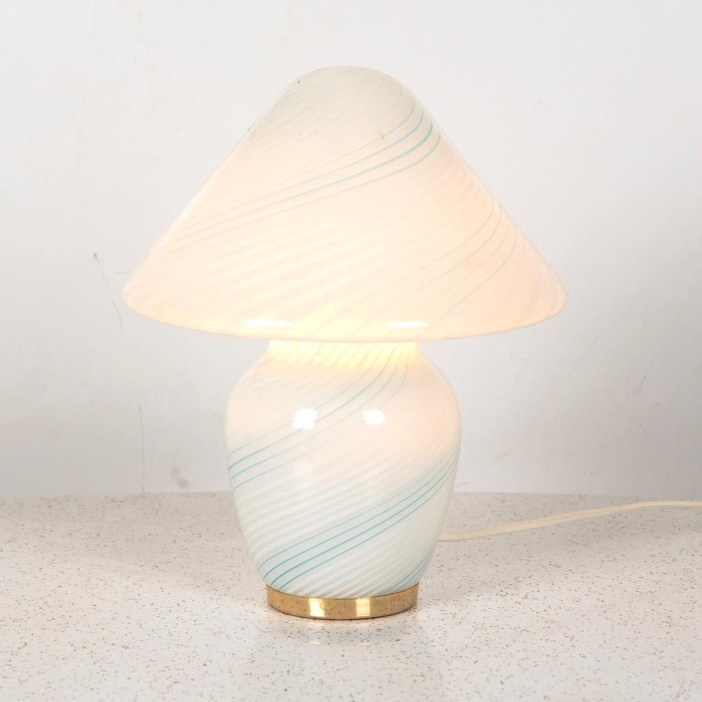 Vintage Murano Table Lamp, Italy 1950s In Good Condition For Sale In Ceglie Messapica, IT