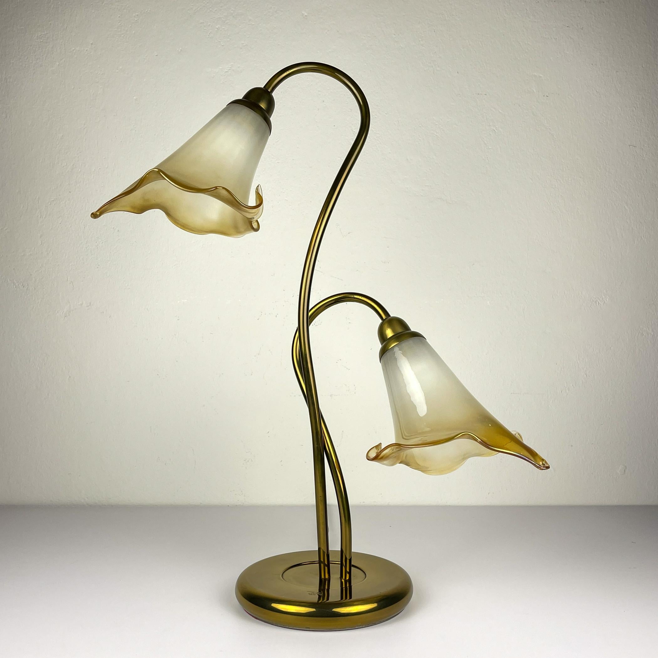 Art nouveau Lampe de table Vintage Murano Lilies, Italie 1970 en vente