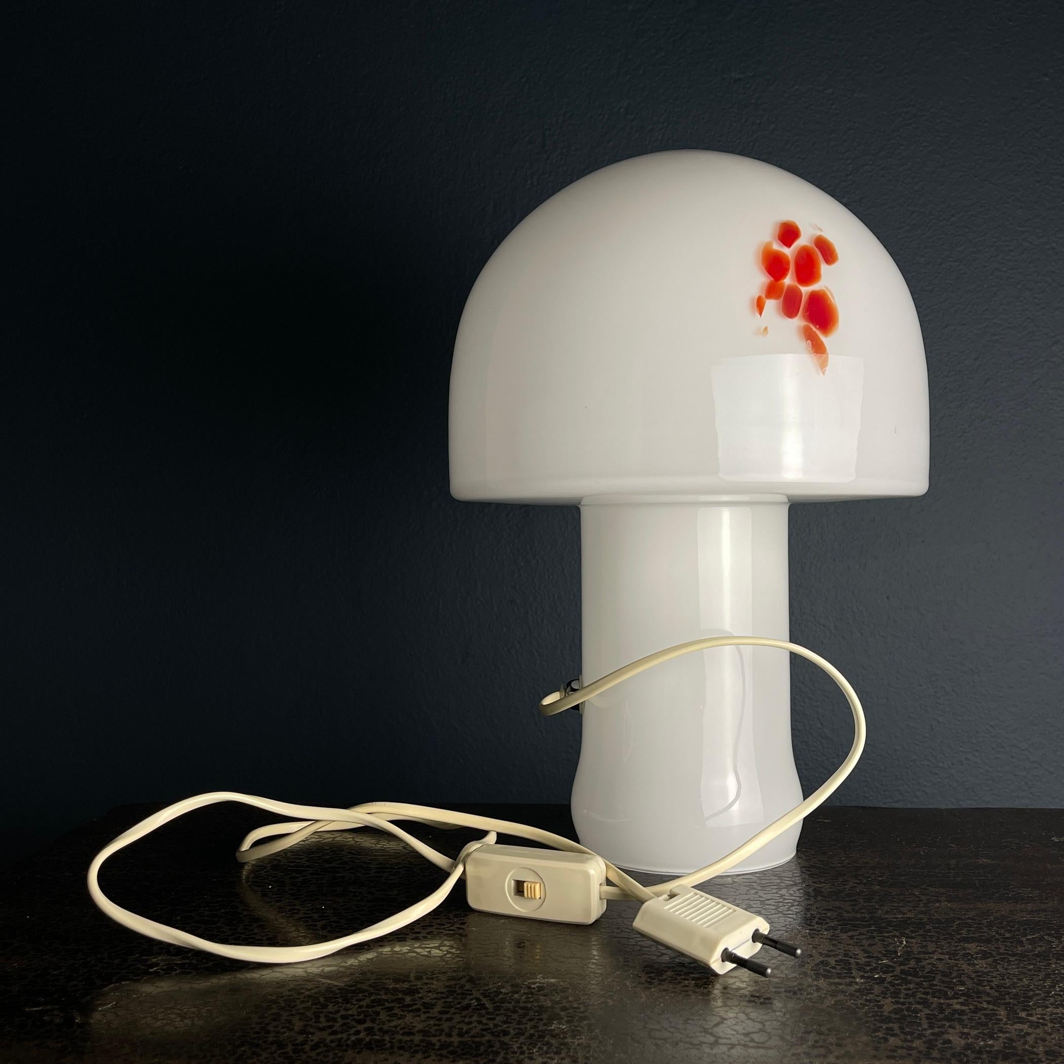 Vintage murano table lamp Mushroom Italy 1970s For Sale 4