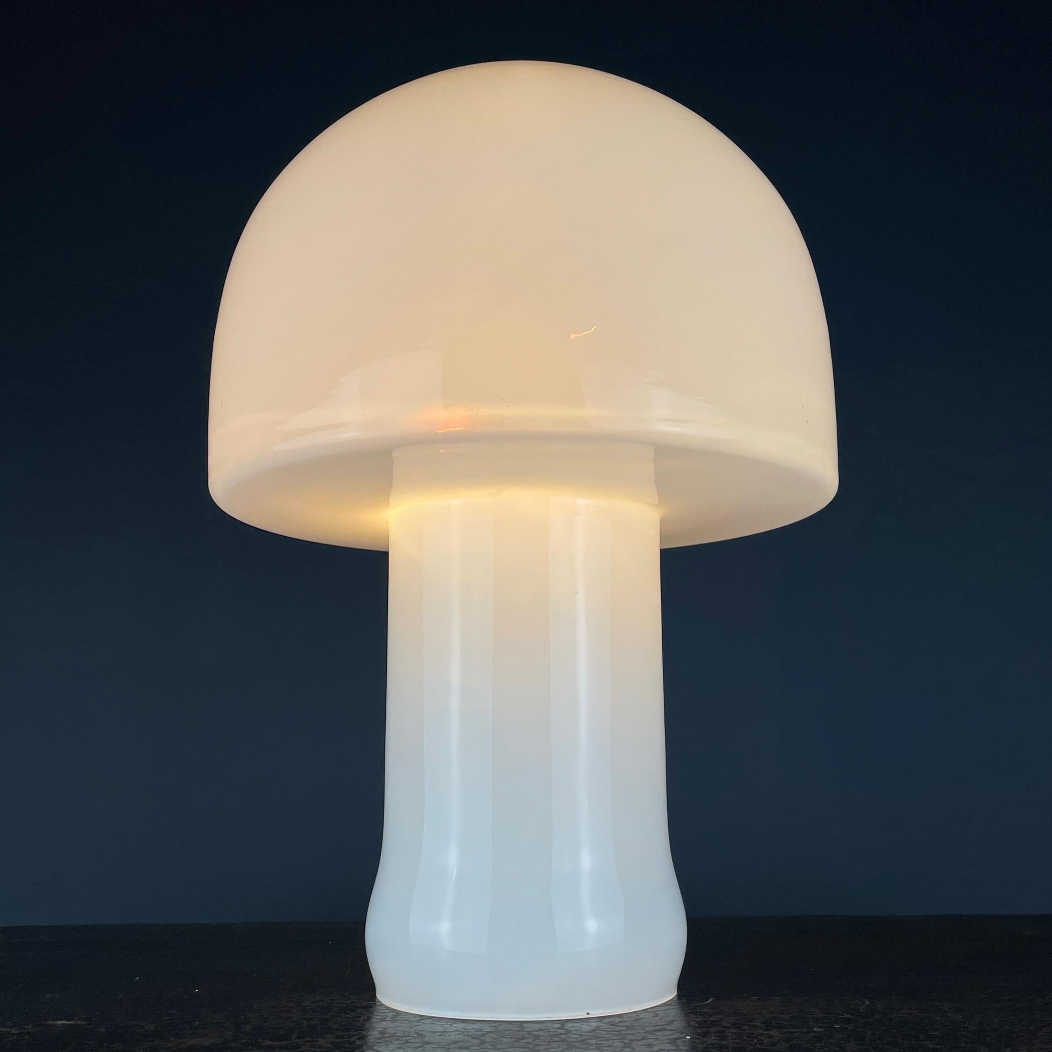 Murano Glass Vintage murano table lamp Mushroom Italy 1970s For Sale