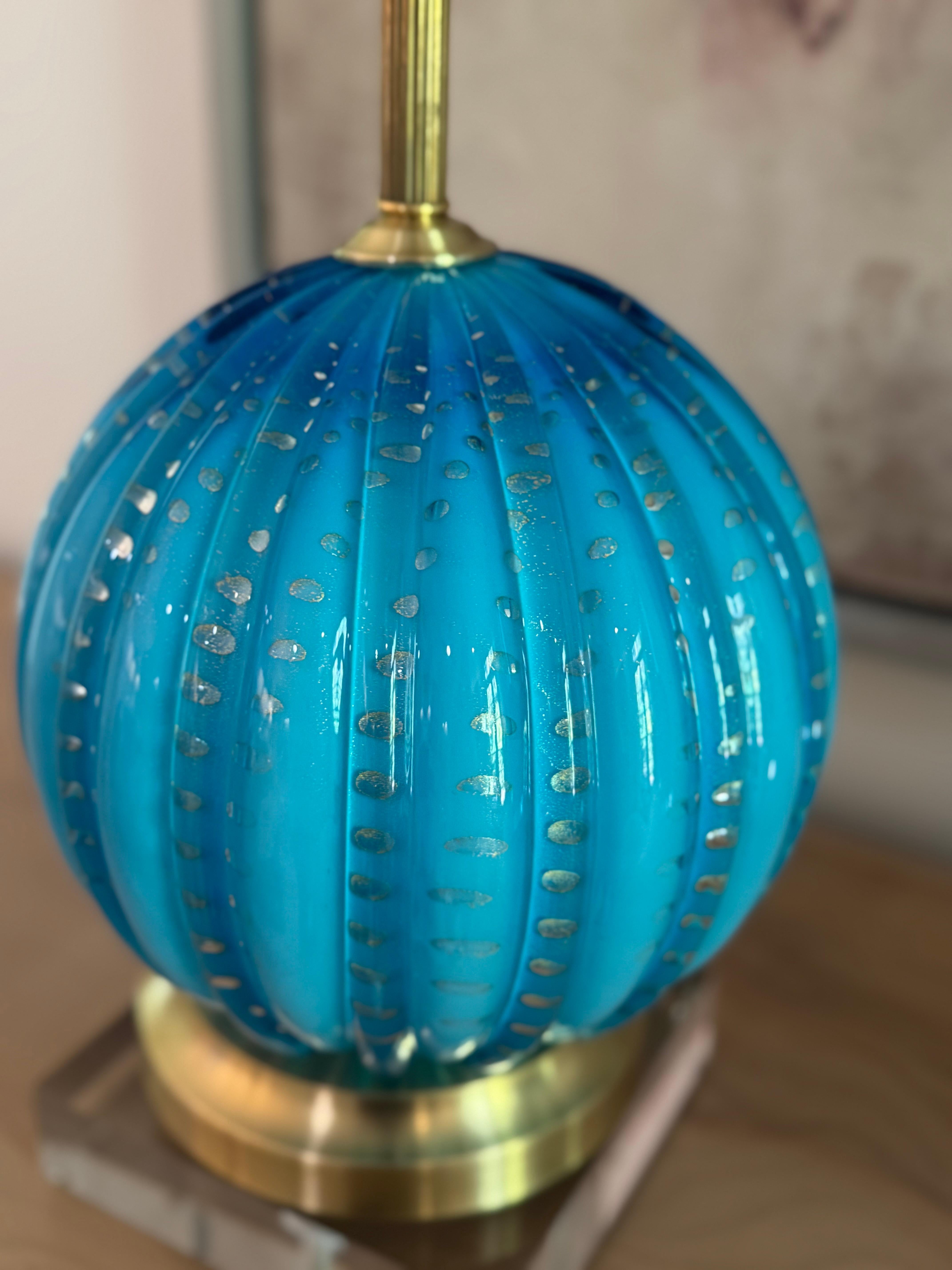 Lampes Vintage en verre Murano Teal avec bulles contrôlées en feuille d'or en vente 11