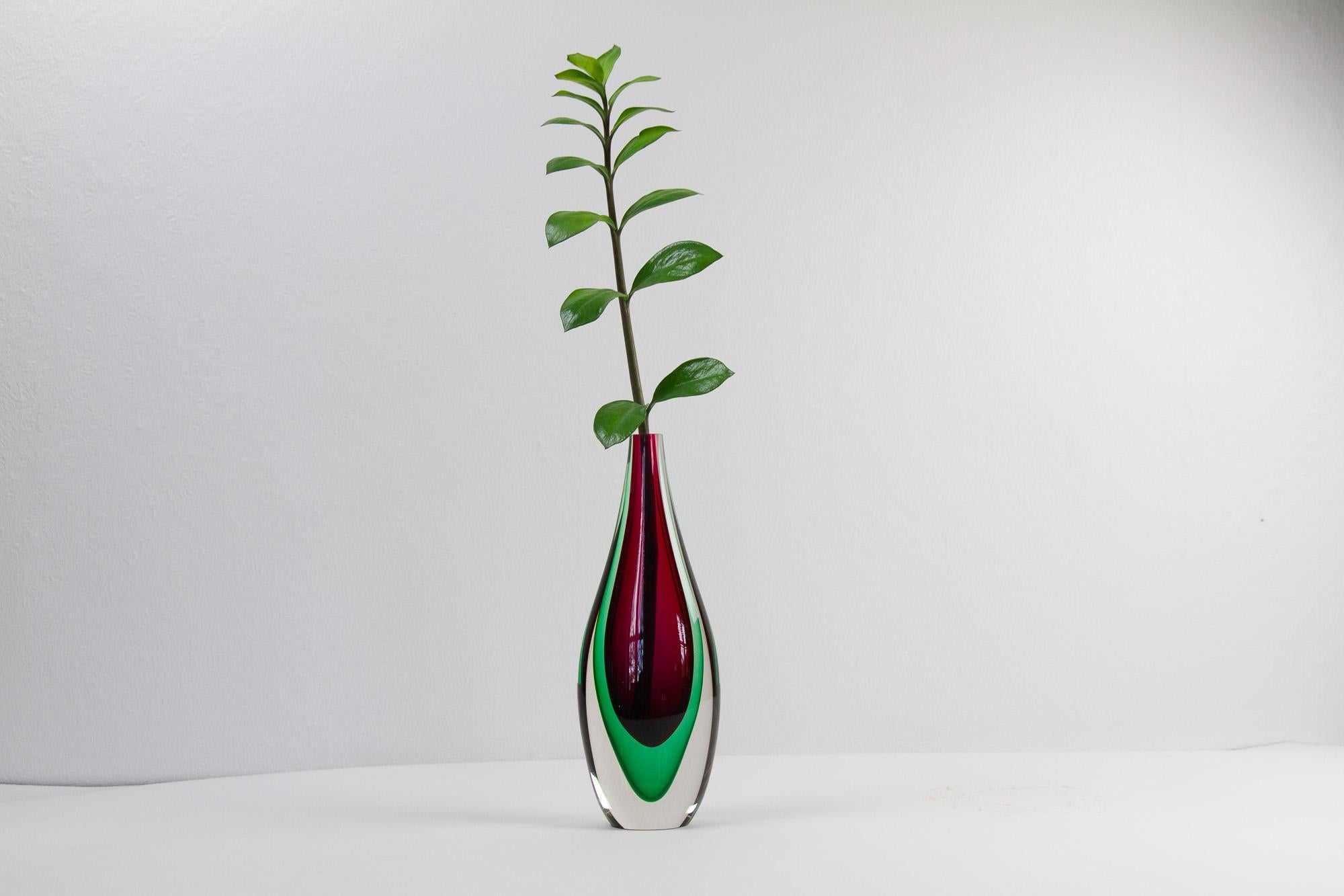 Murano-Sommerso-Vase mit Tropfen, 1960er-Jahre im Angebot 5