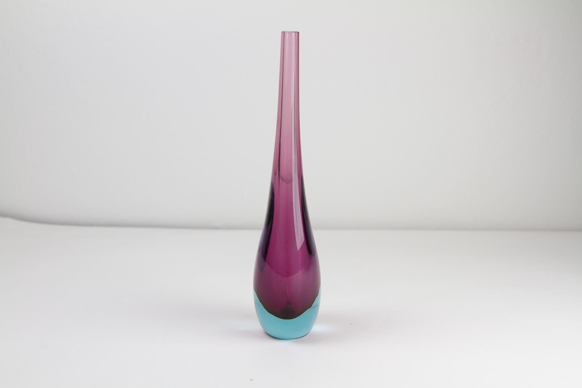 Mid-Century Modern Vintage Murano Teardrop Sommerso Vase 1960s