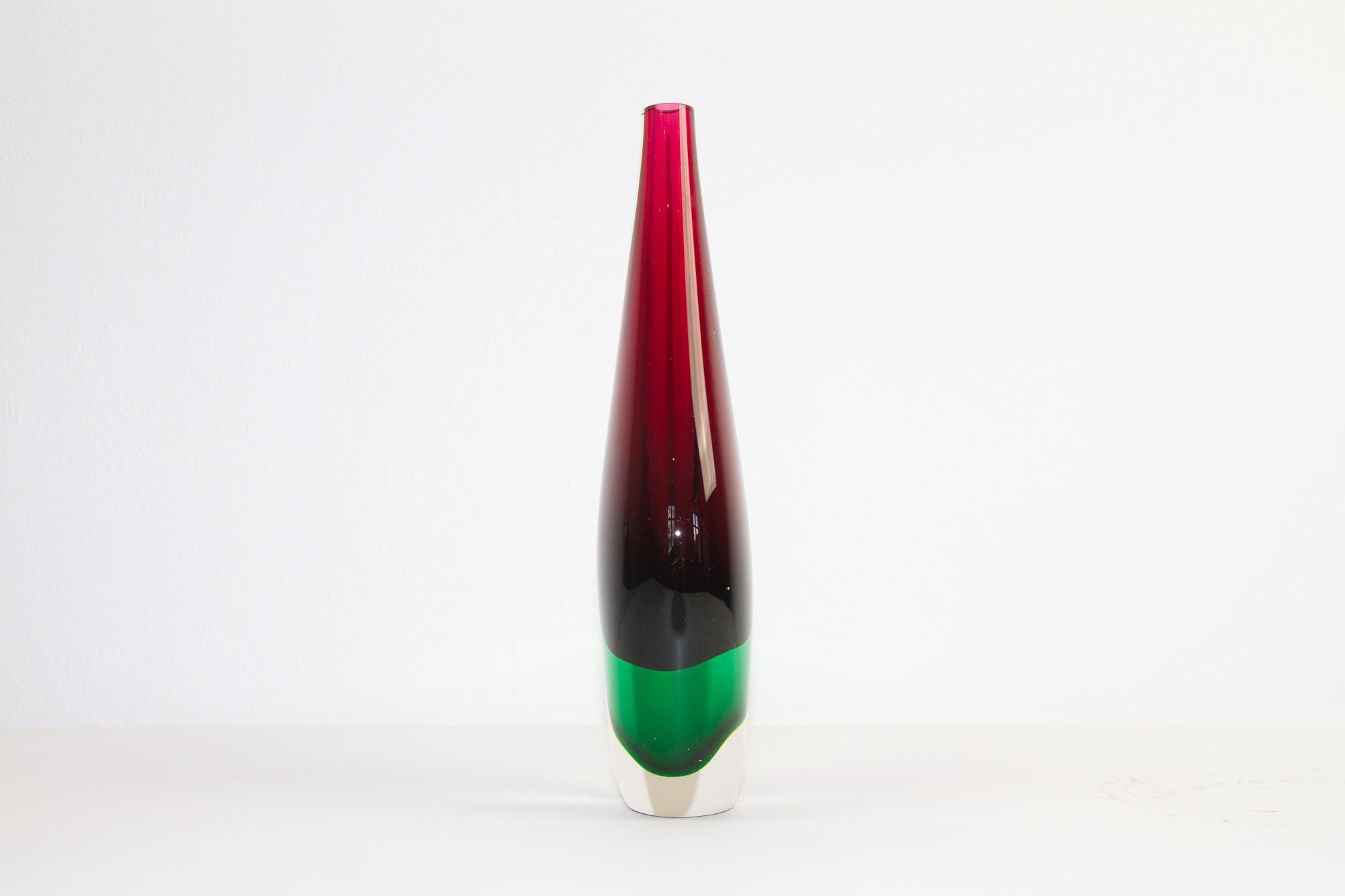 Murano-Sommerso-Vase mit Tropfen, 1960er-Jahre (Italienisch) im Angebot