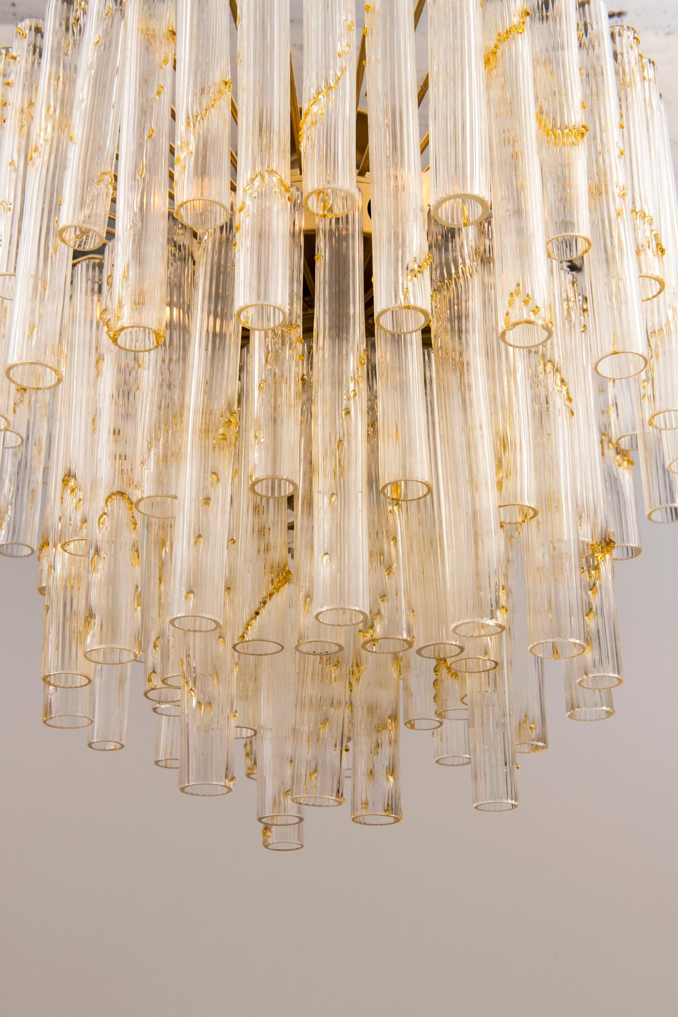 Floral Murano Glass Chandelier Pink and Gold Vintage Murano Gallery, Italy Floral Murano Glass Chandelier Pink and Gold Vintage Murano Gallery, Italy