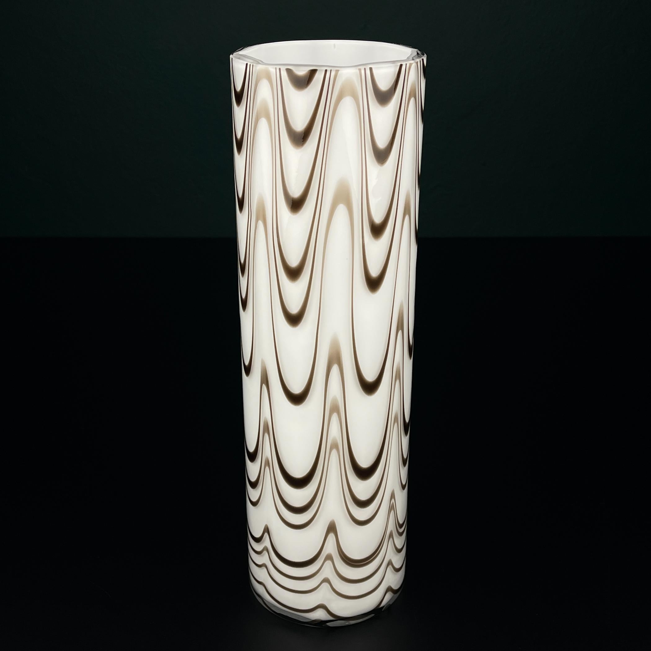 Mid-Century Modern Vase de Murano, Italie 1970 en vente