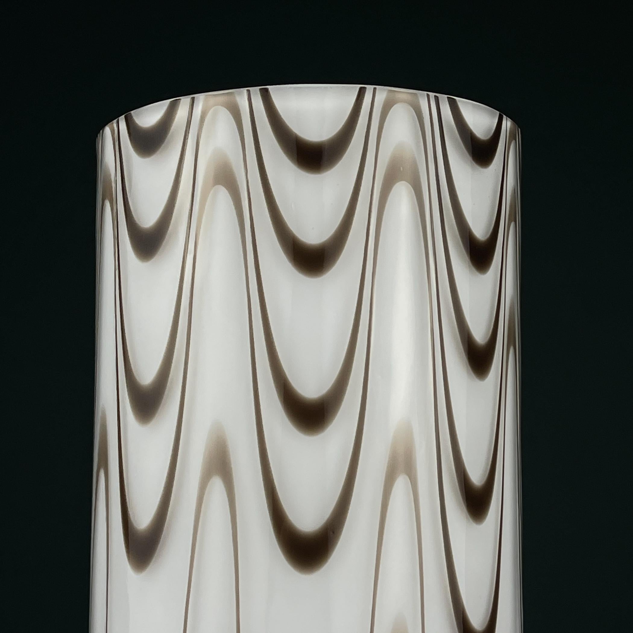Vase de Murano, Italie 1970 Bon état - En vente à Miklavž Pri Taboru, SI