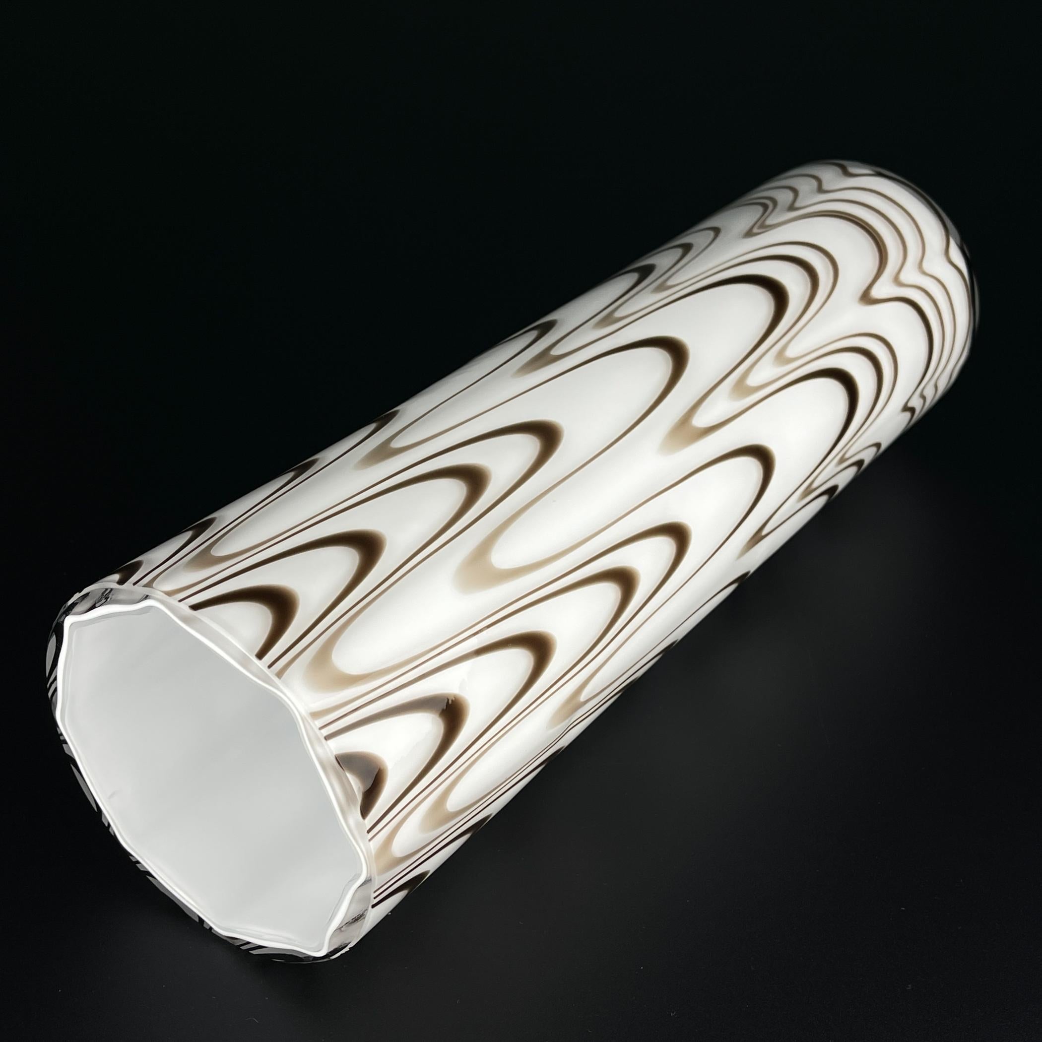 Vase de Murano, Italie 1970 en vente 2