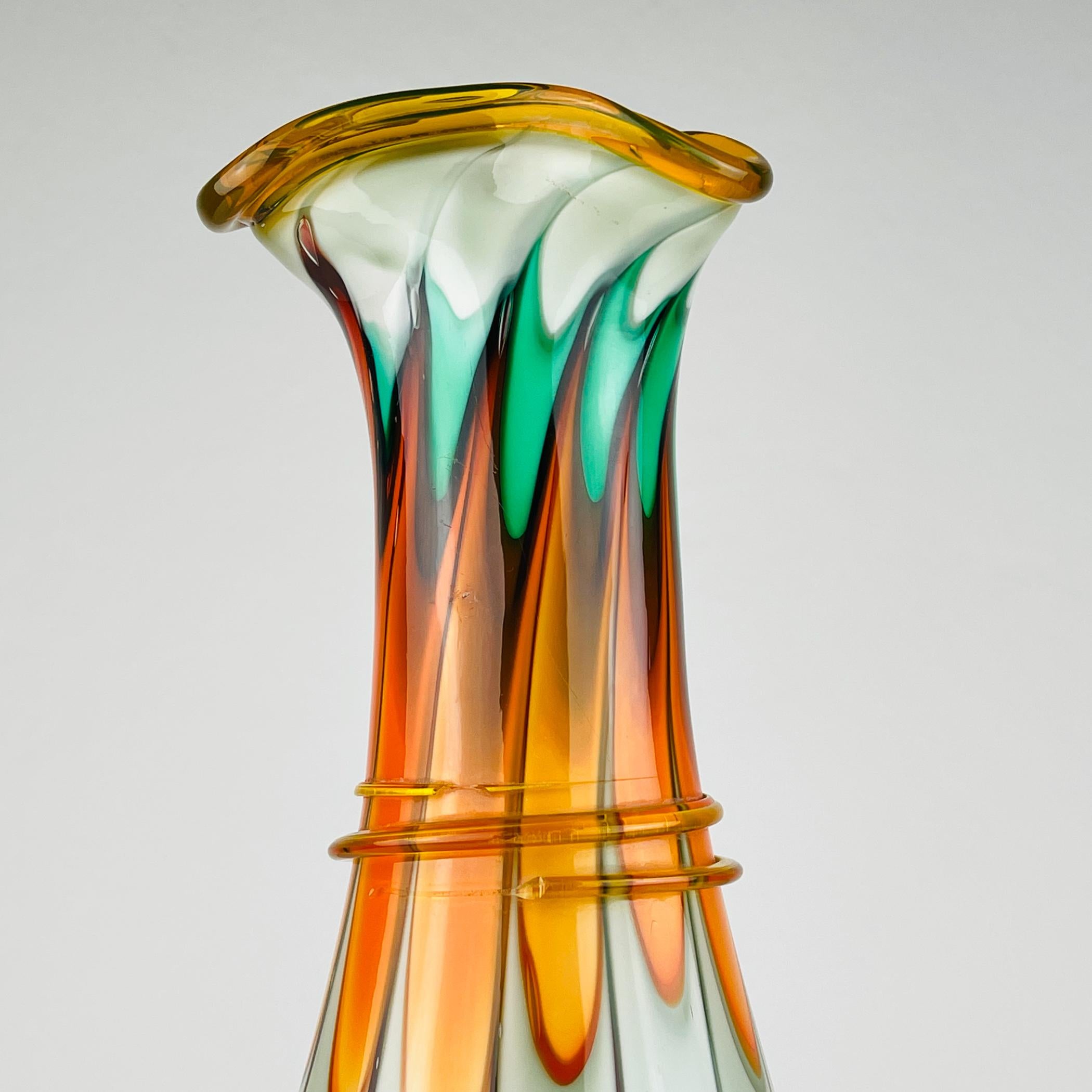 Vase de Murano Italie des années 1970 en vente 2