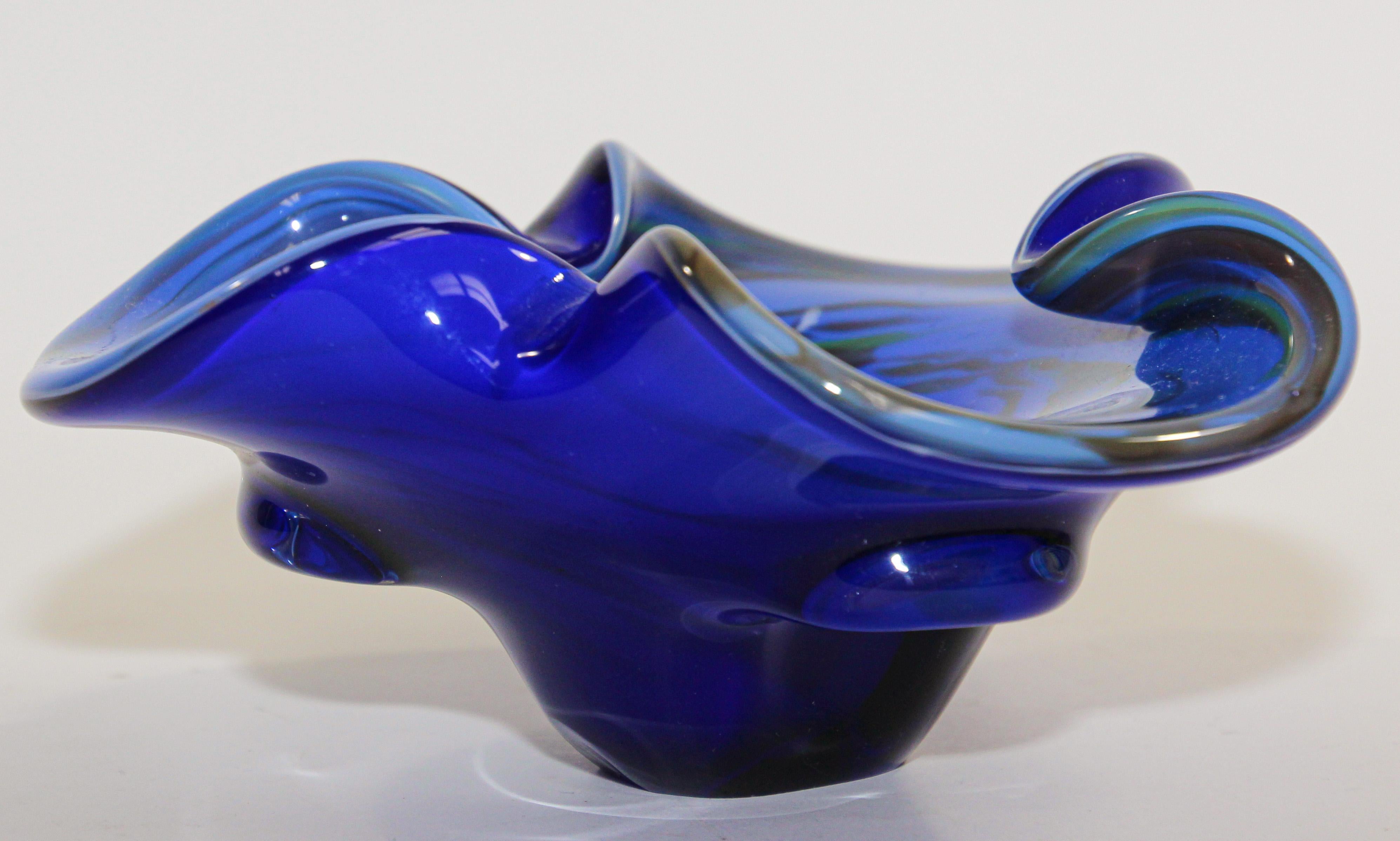 Vintage Murano Venetian Handblown Art Glass Cobalt Blue Ashtray For Sale 4