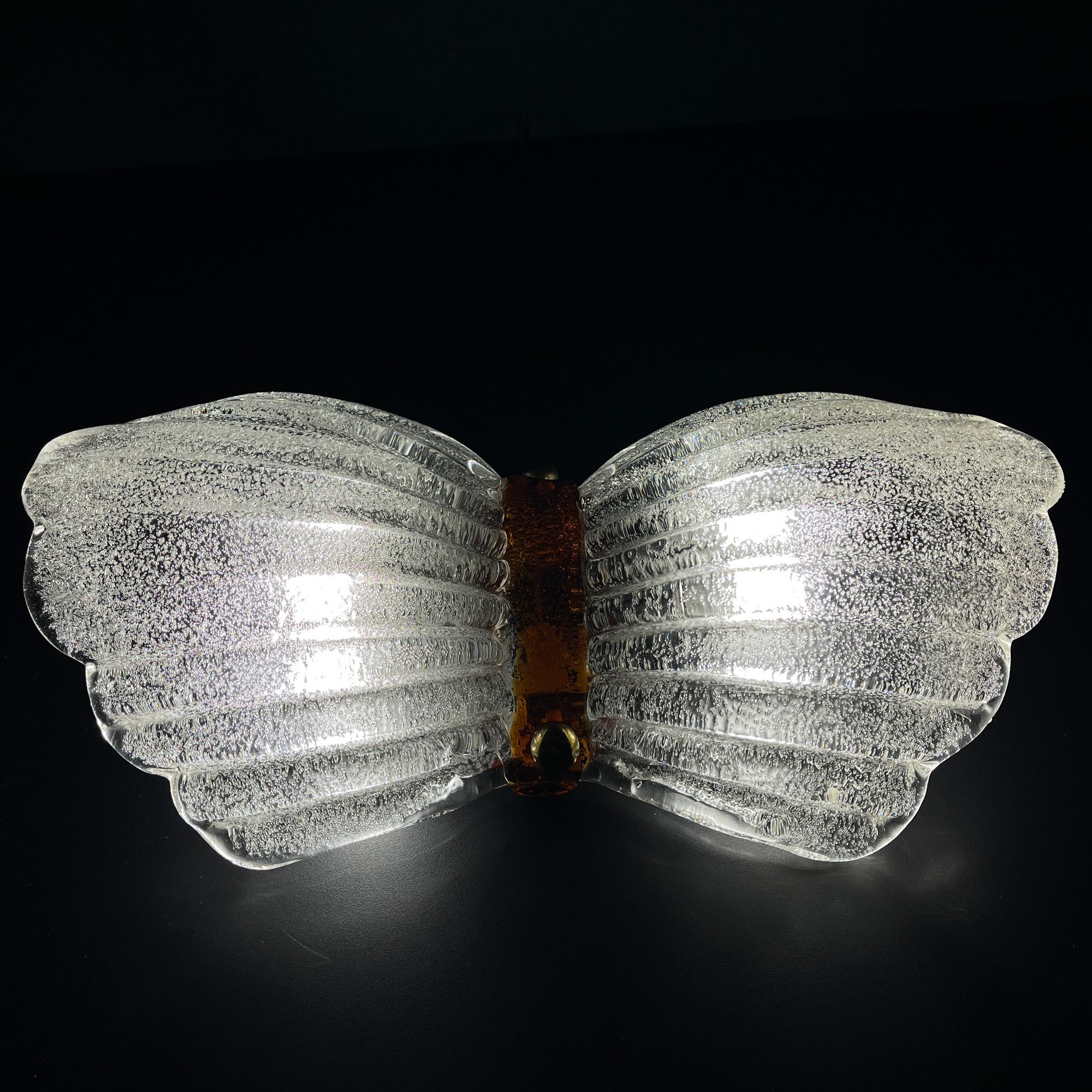 Vetro di Murano Lampada da parete di Murano vintage di Mazzega Murano, Italia anni '60