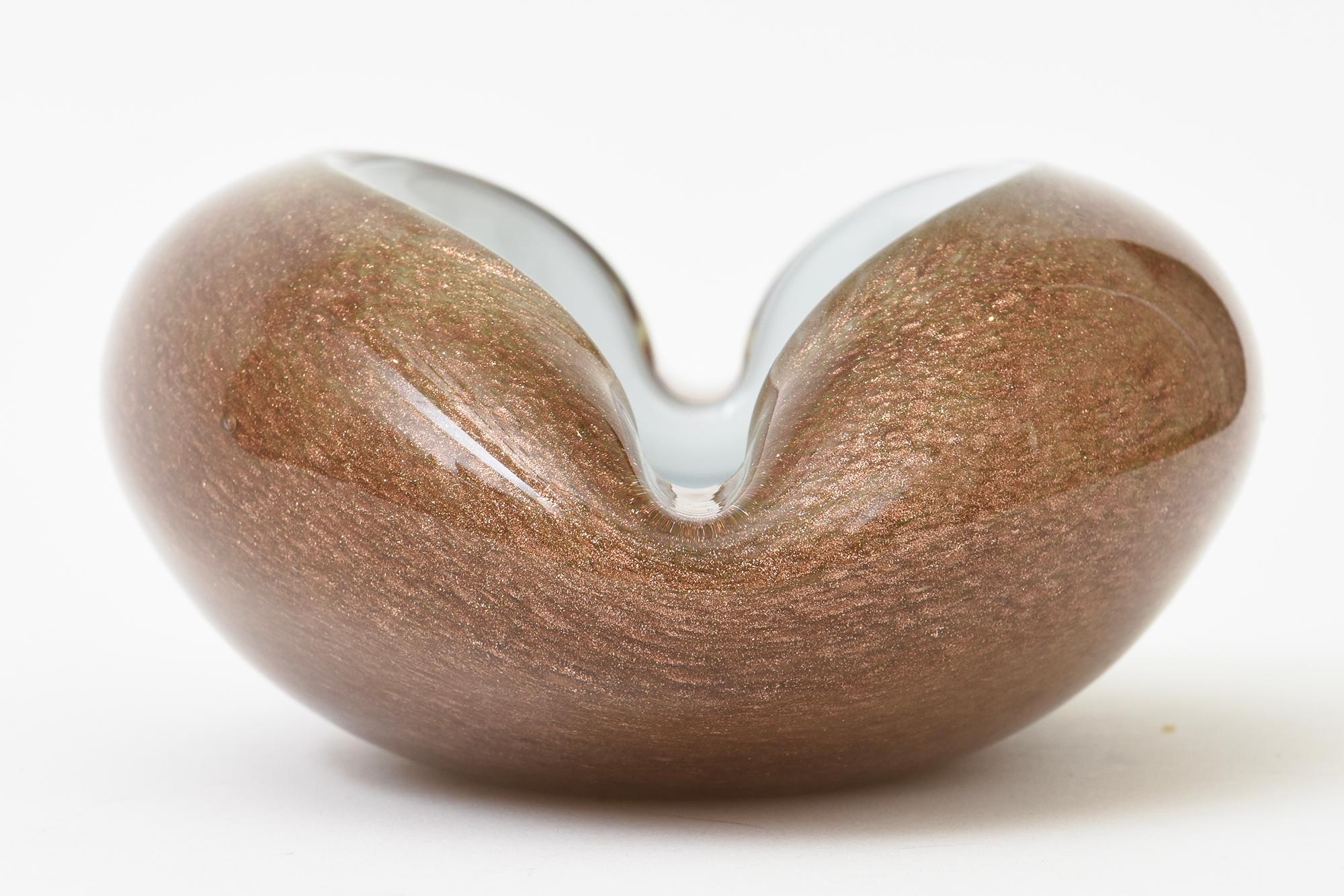 Mid-Century Modern Vintage Murano White Cased Copper and Gold Aventurine Cinched Bowl Or Ashtray For Sale