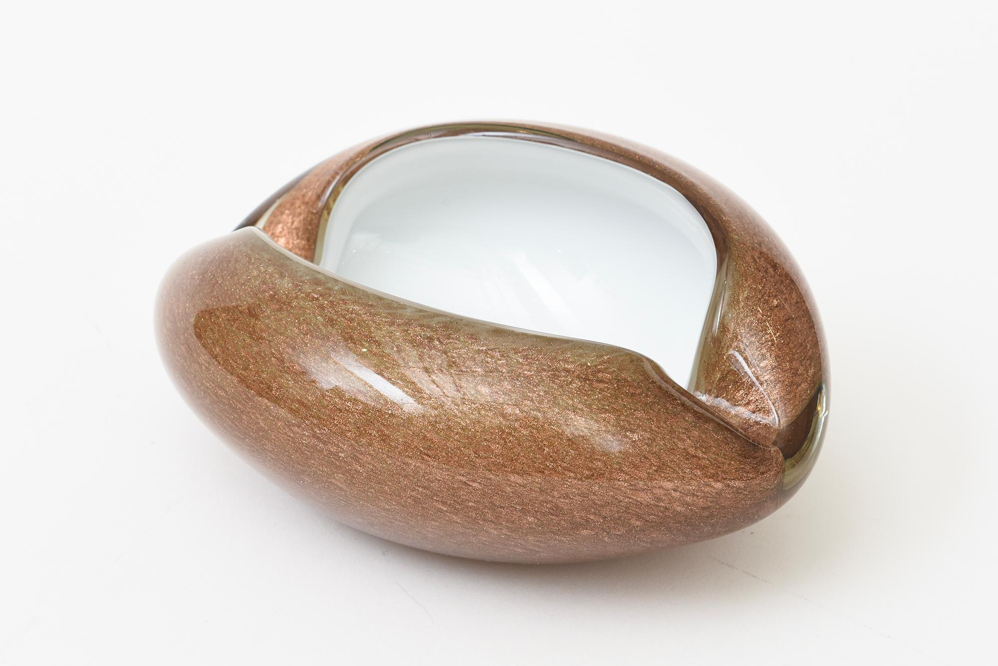 Vintage Murano White Cased Copper and Gold Aventurine Cinched Bowl Or Ashtray For Sale 1