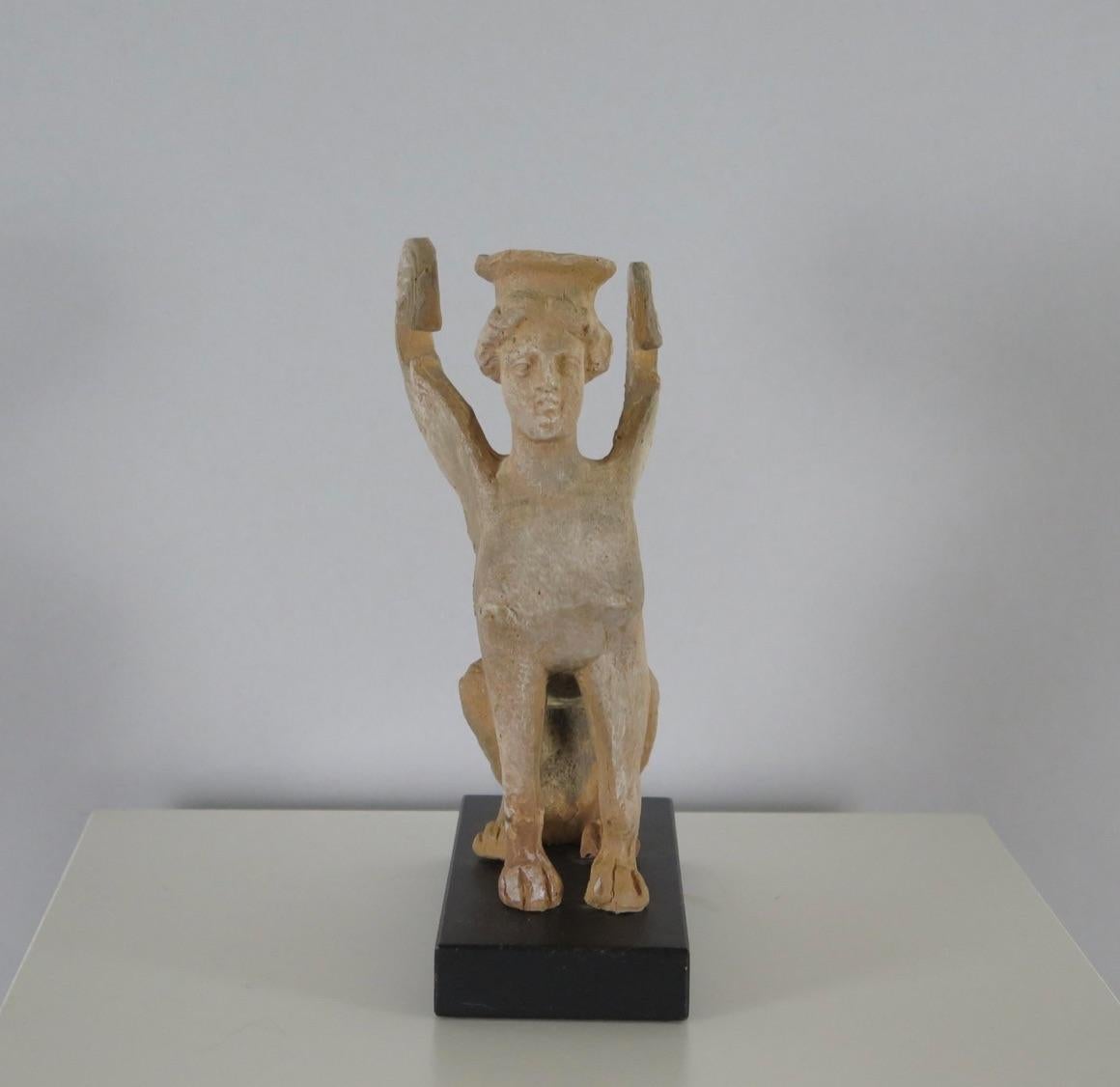 Fine XX secolo Replica museale d'epoca di una sfinge alata, Inghilterra in vendita
